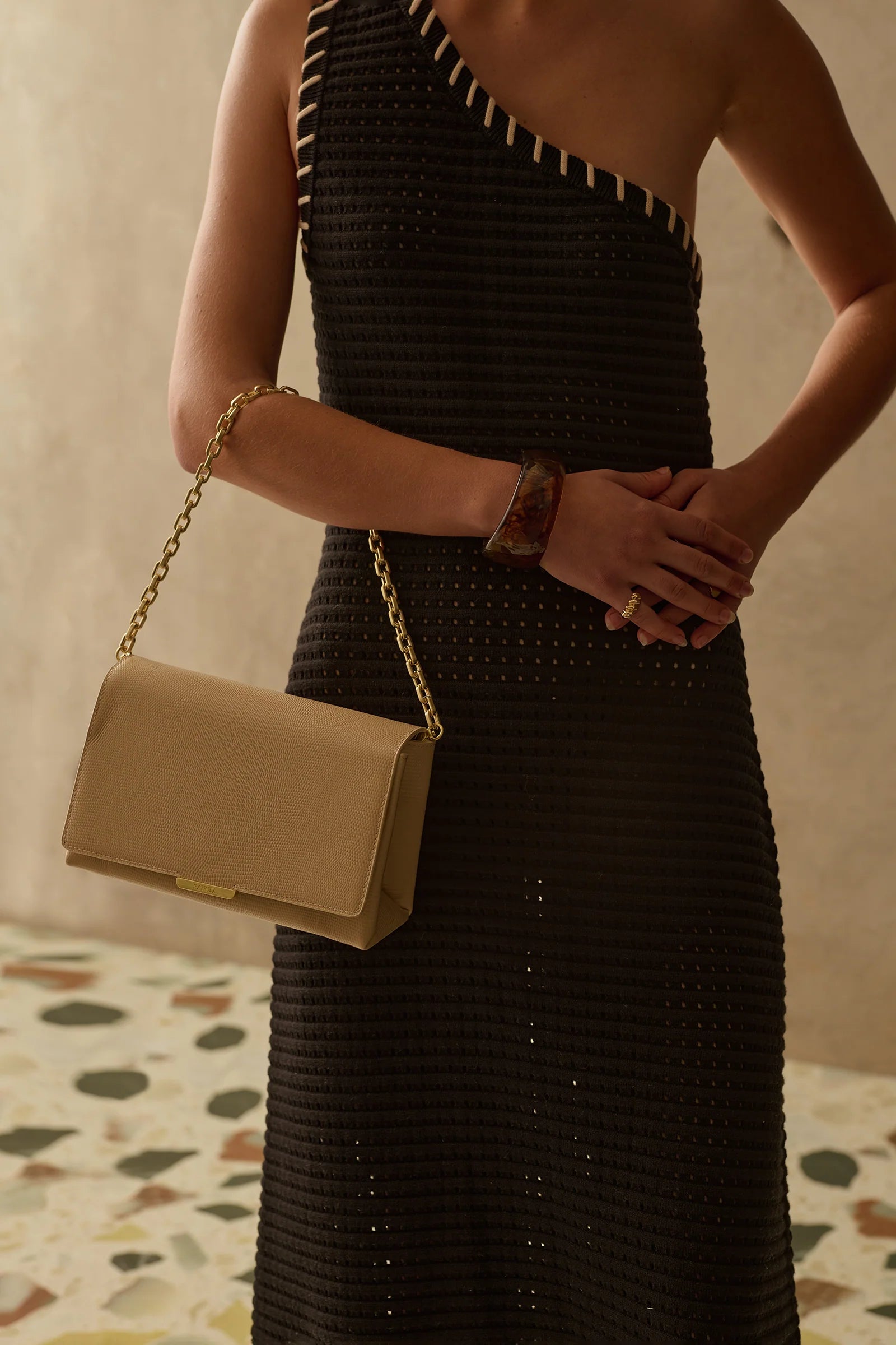 The Sirolo, almond lizard