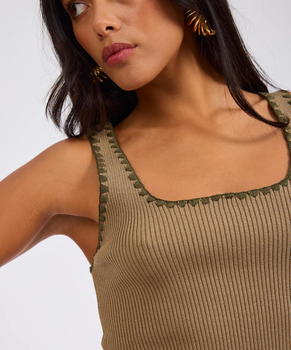 Knitted Scallop Tank Top - Khaki