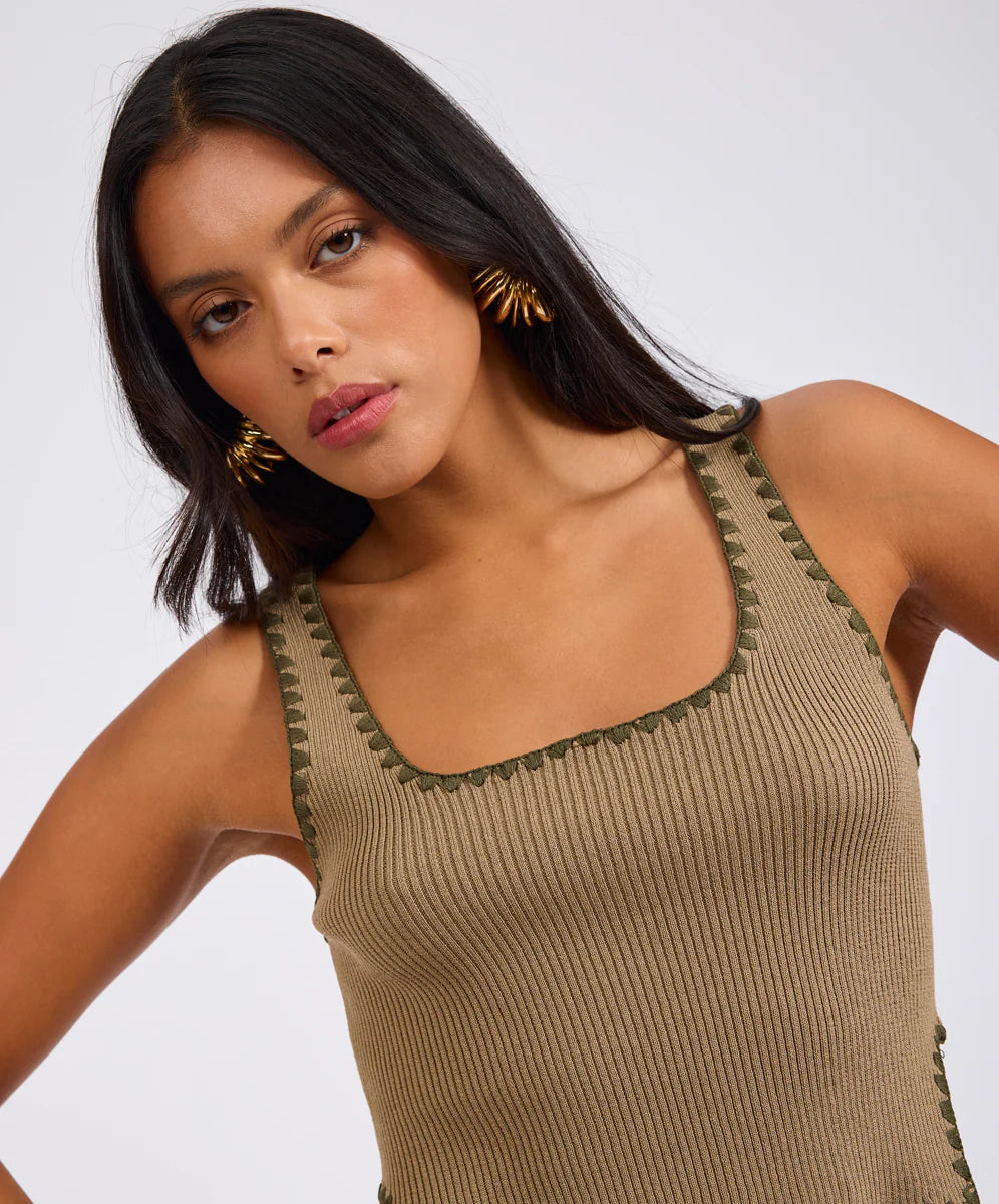 Knitted Scallop Tank Top - Khaki