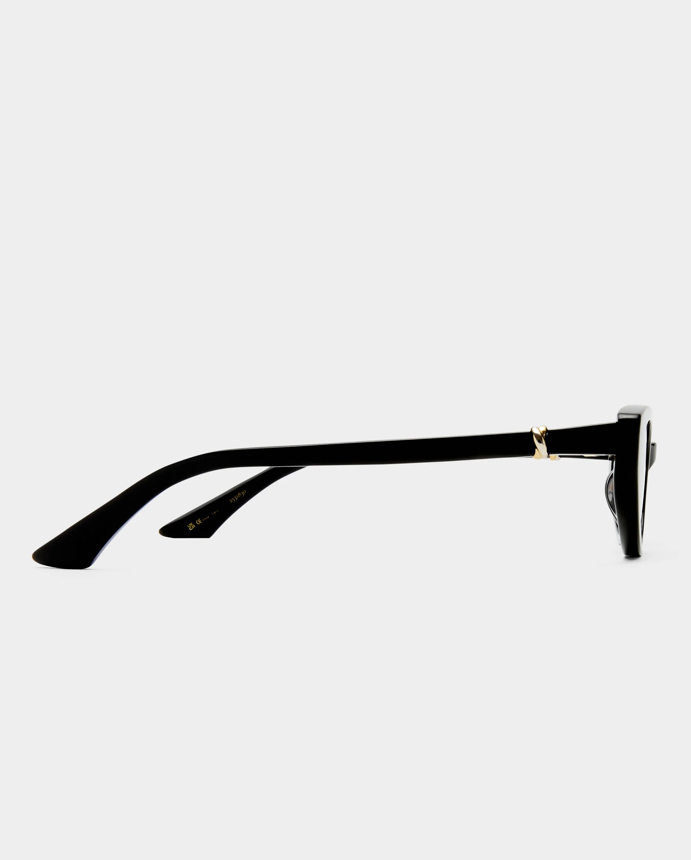 The blair, black