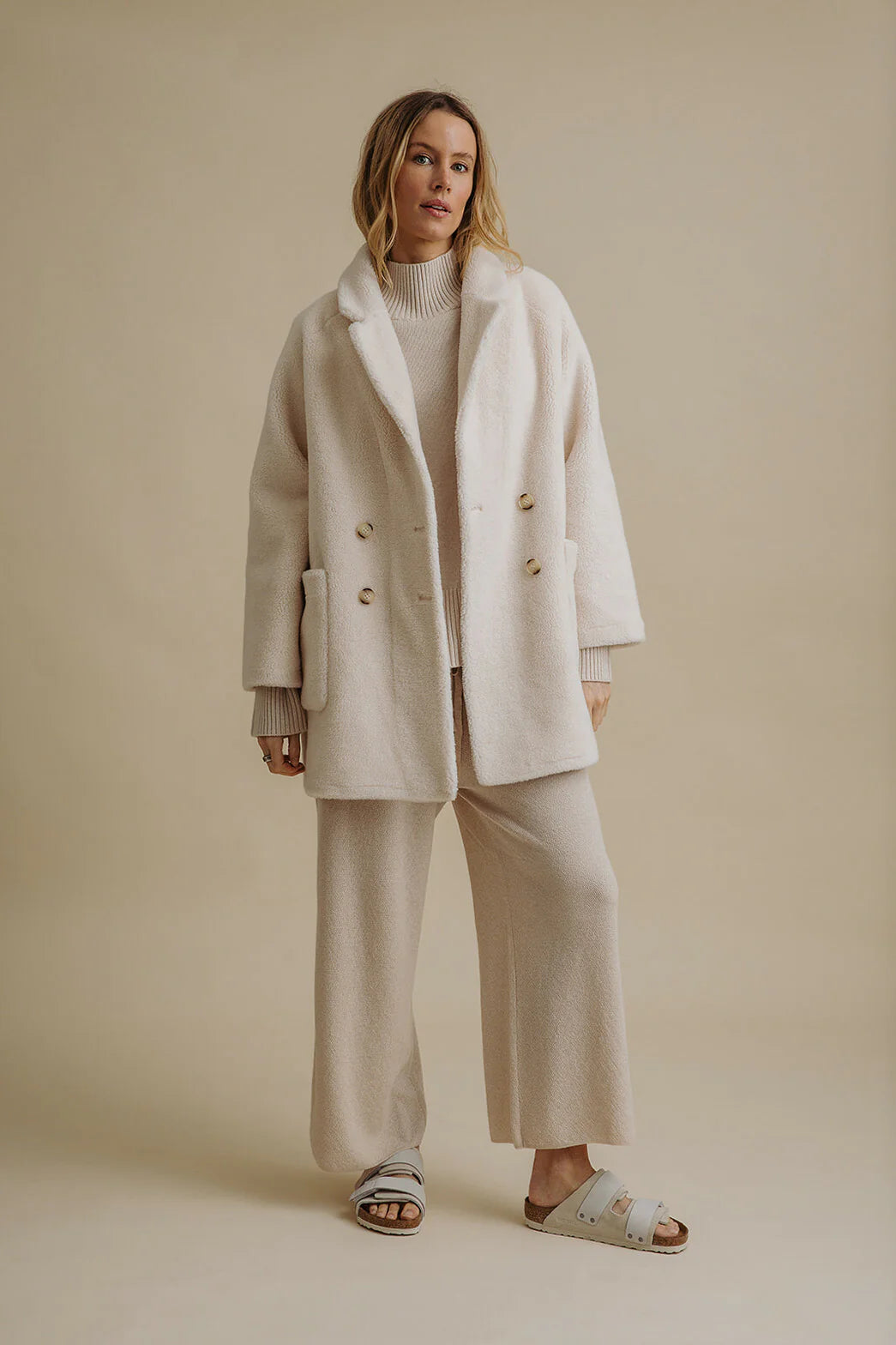 Polar Faux Fur Coat, Snow