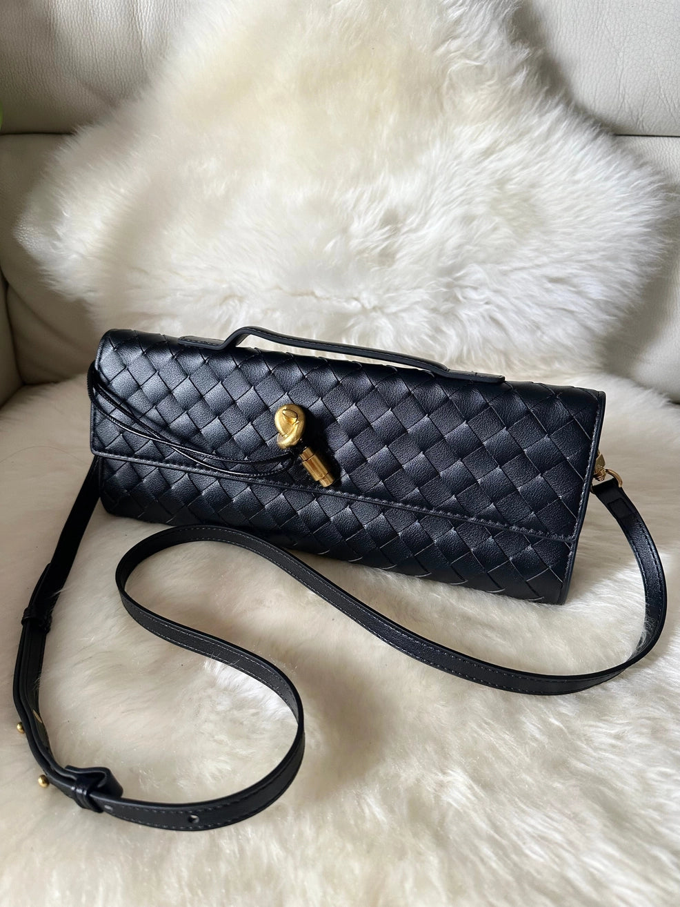 Knot clutch, Genuine leather