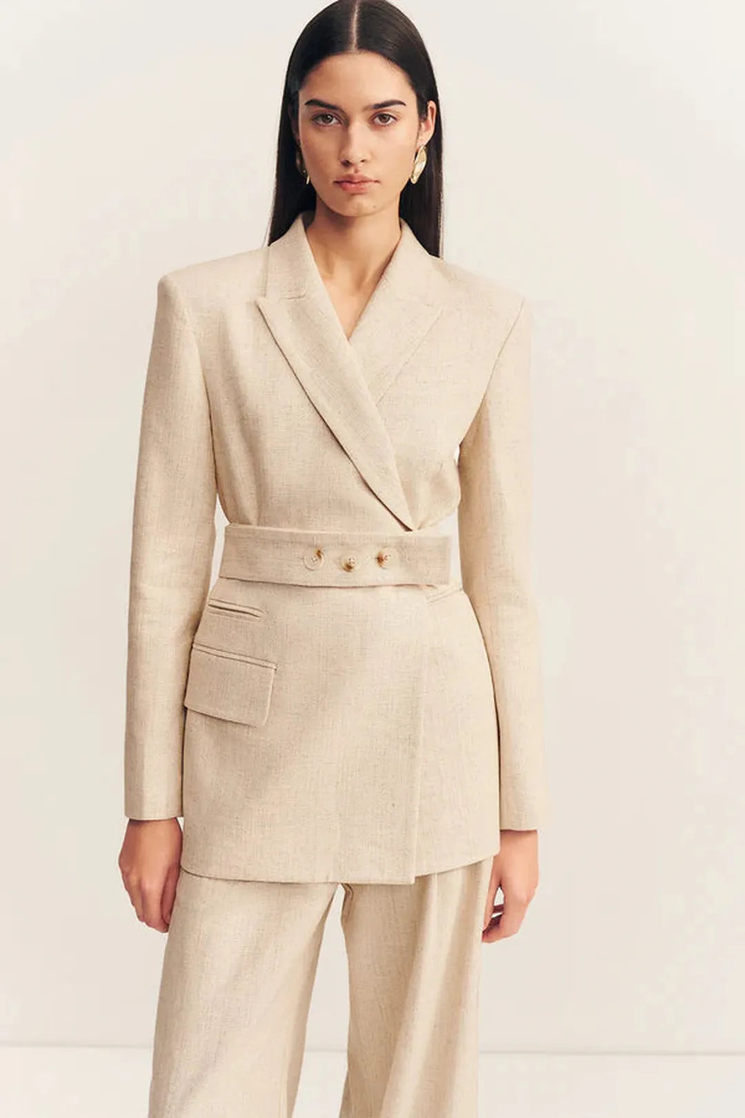 newman hourglass blazer with belt - parchment