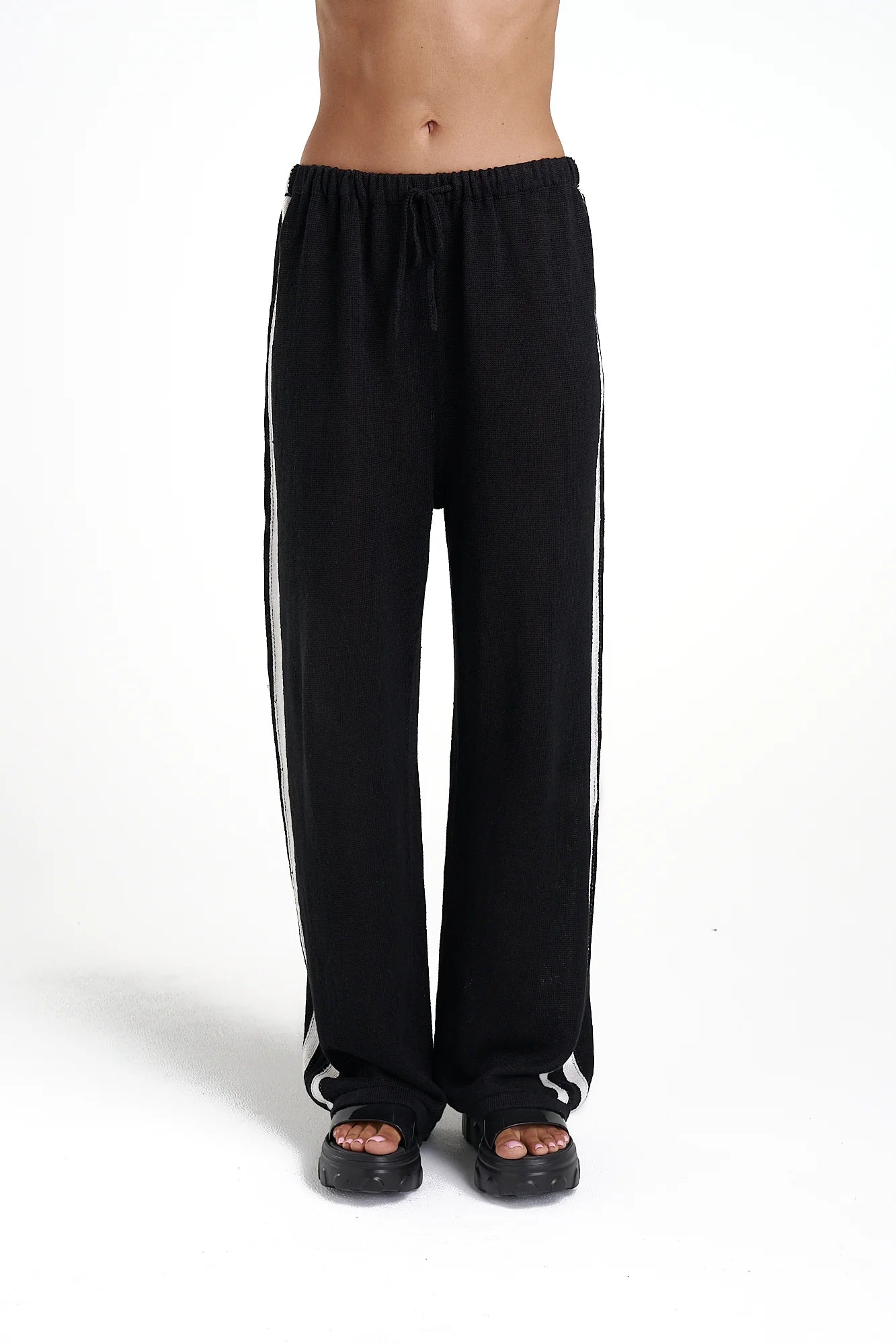 Knit pants, black/cream stripe
