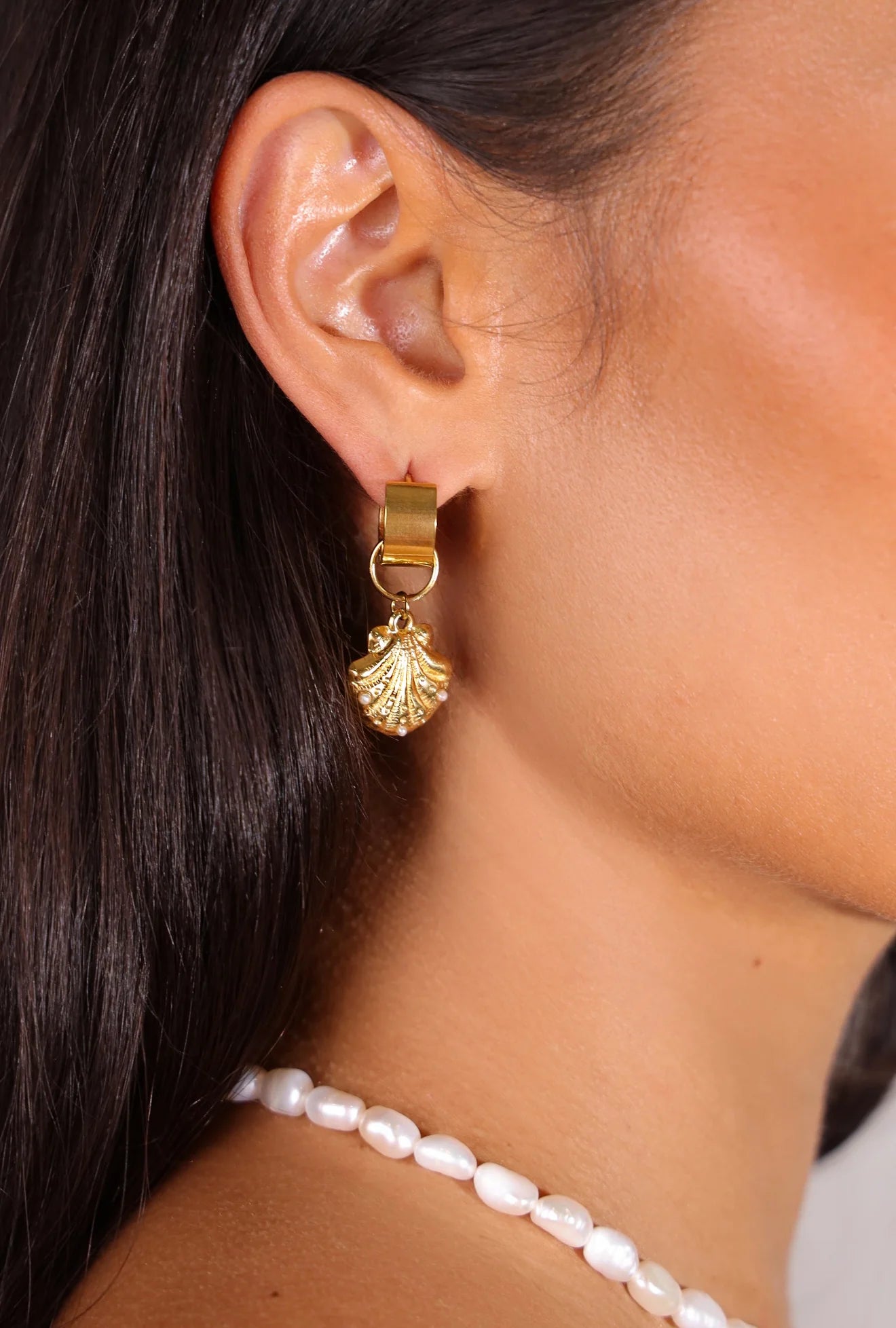 Caia earrings