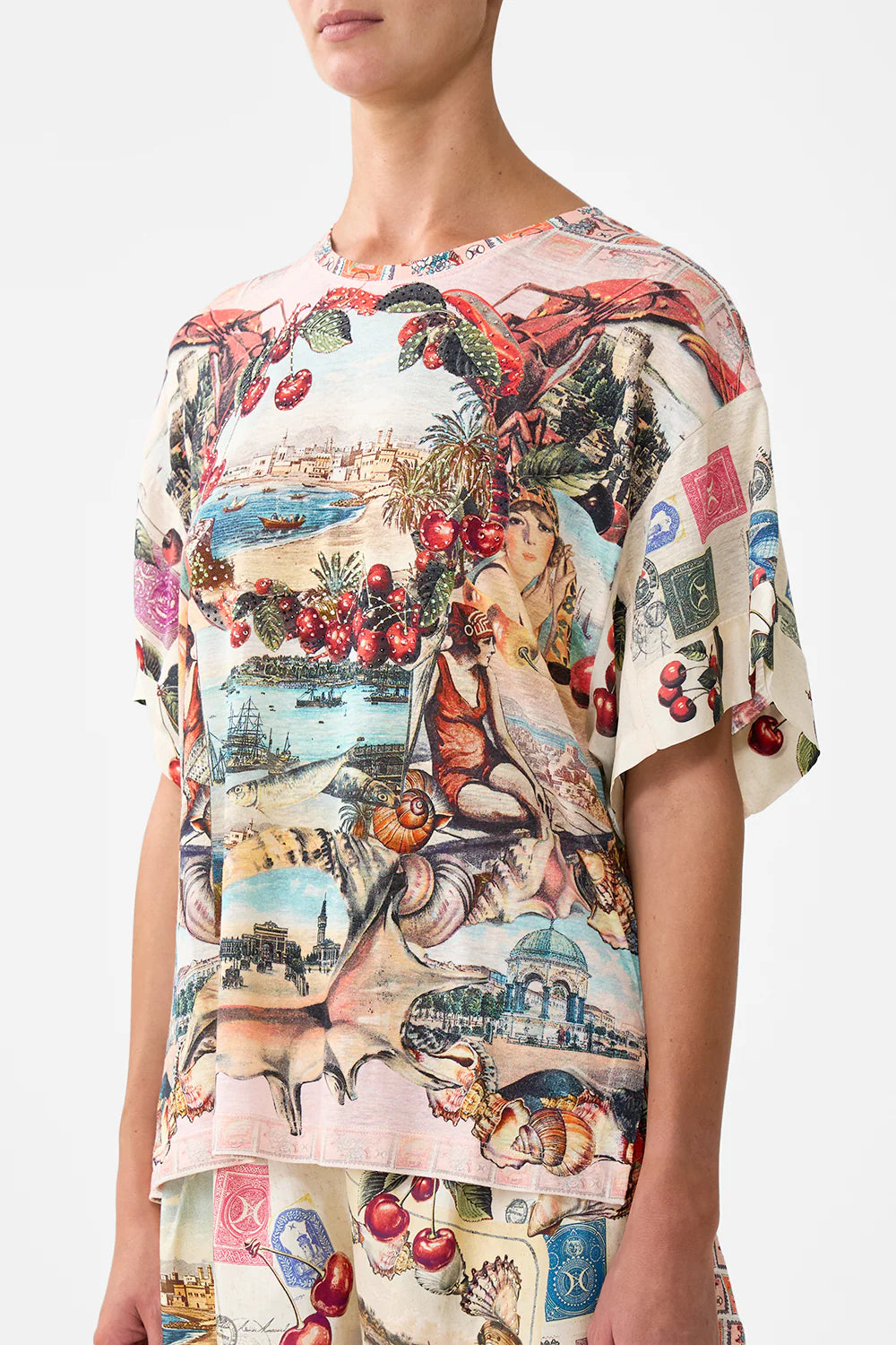 panelled side split tee, Notes from the road