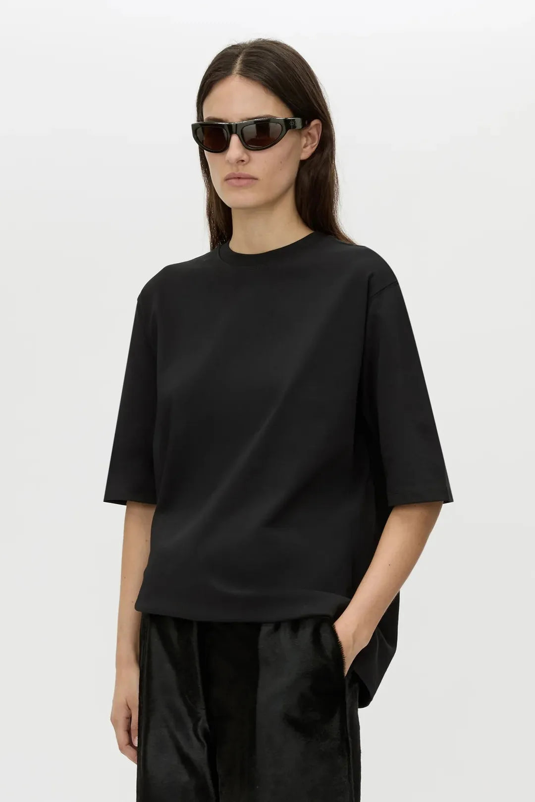 Briar cut out tee, black