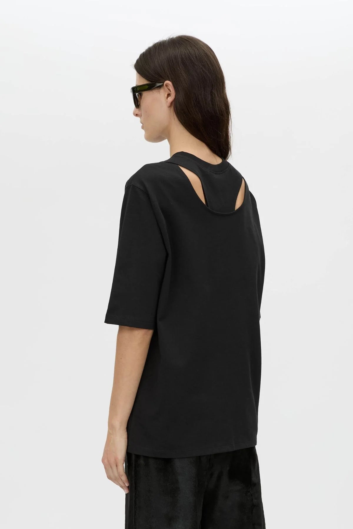Briar cut out tee, black