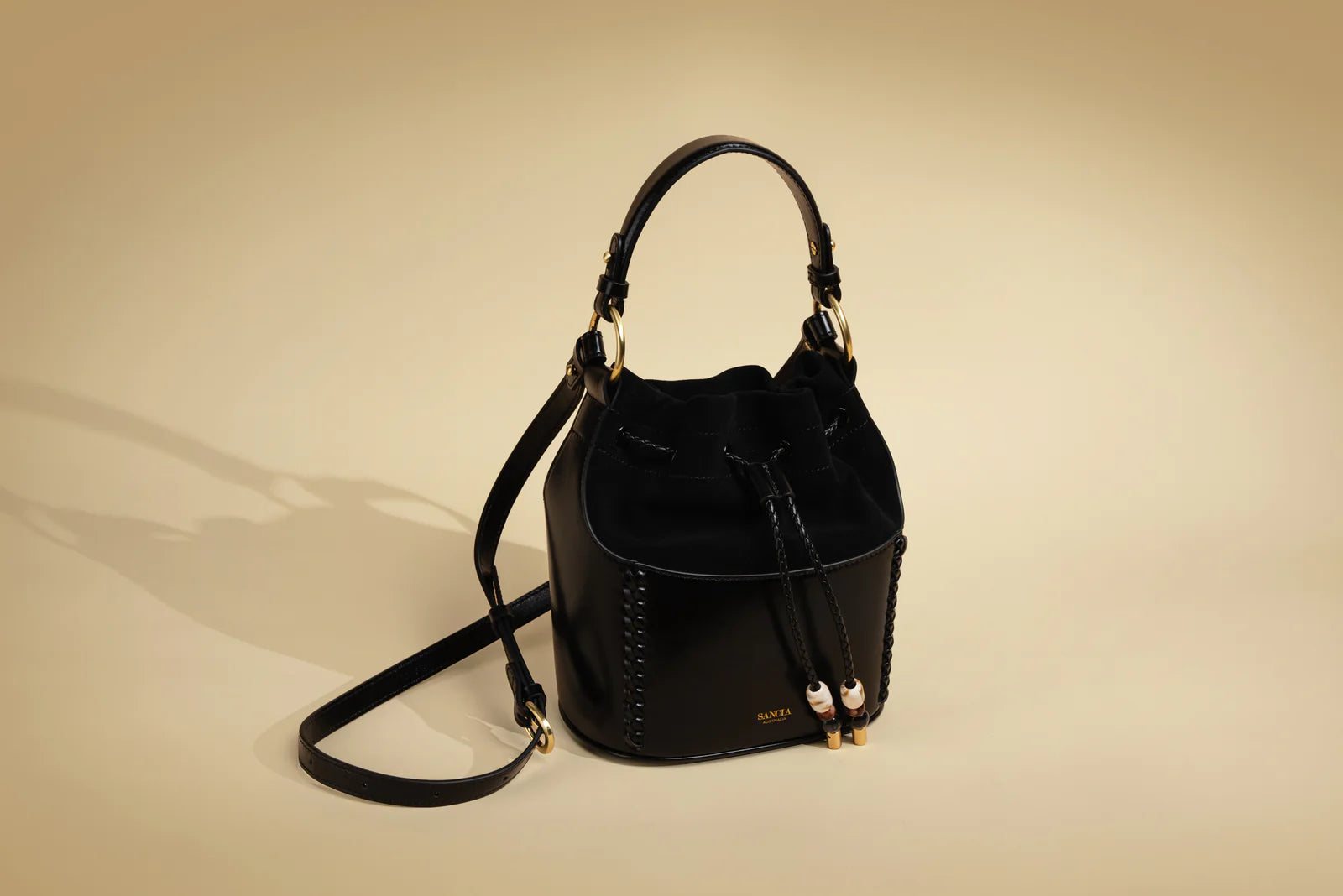 the zilona, black