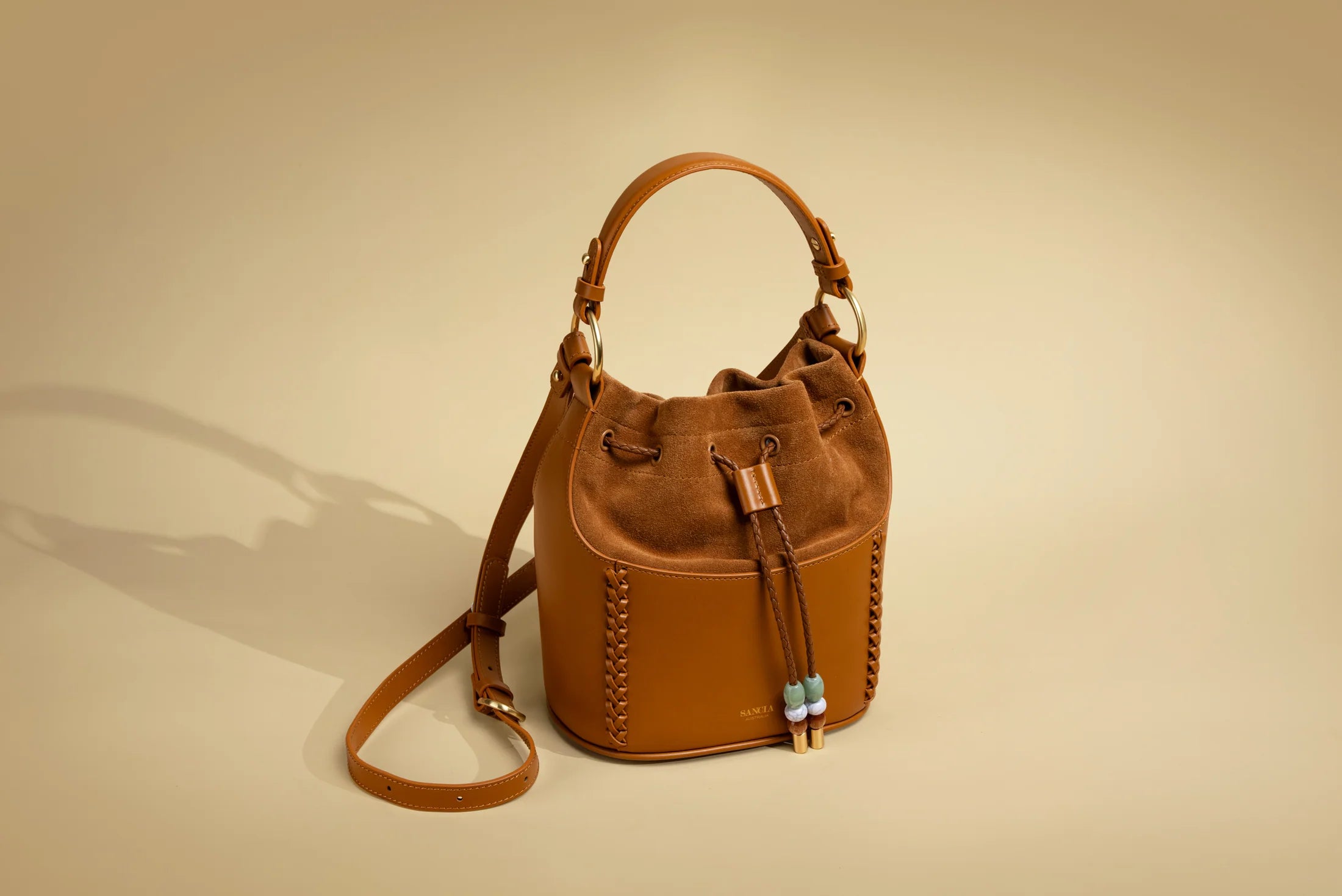 The zilona, walnut