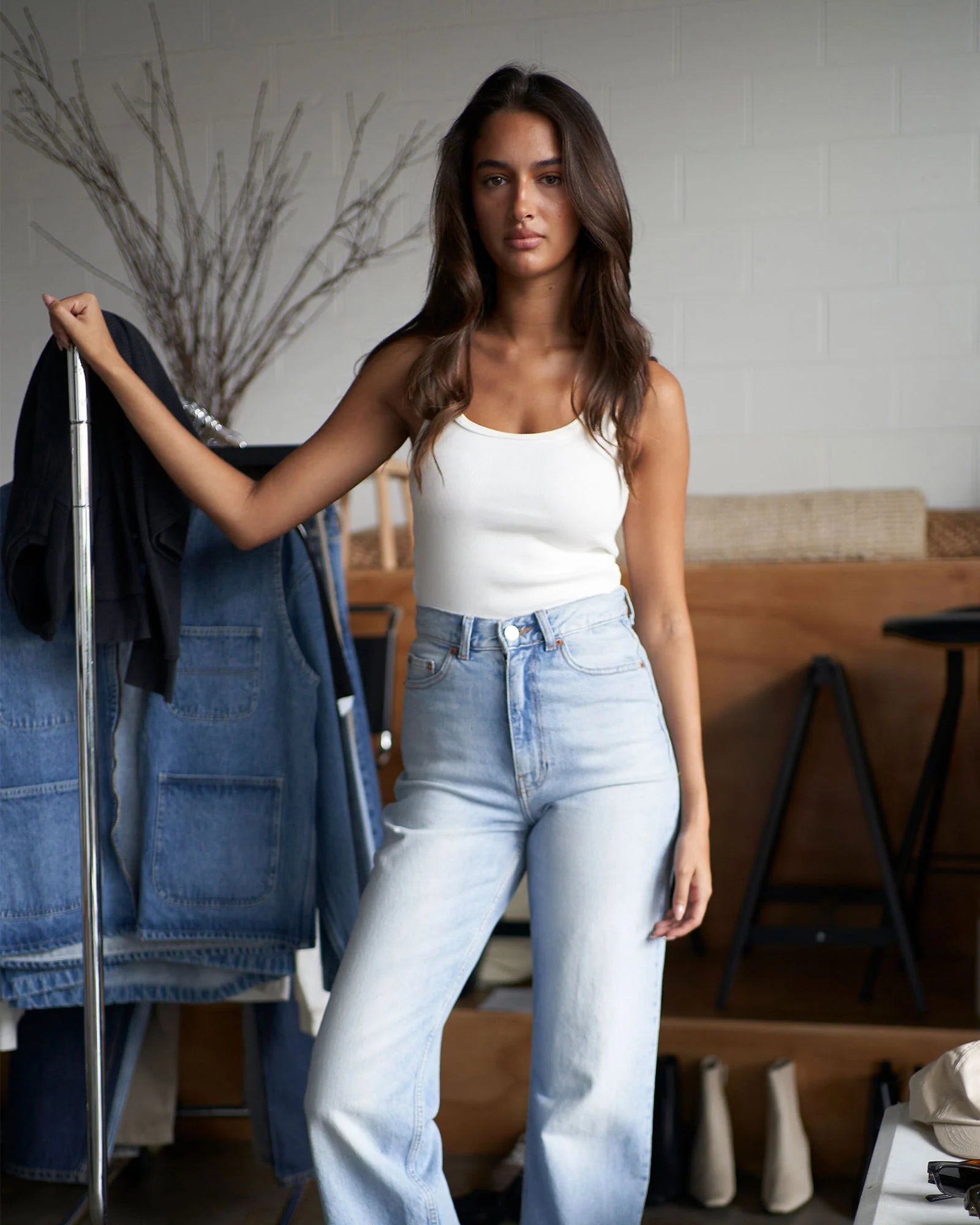 Echo straight jeans, blue light fade