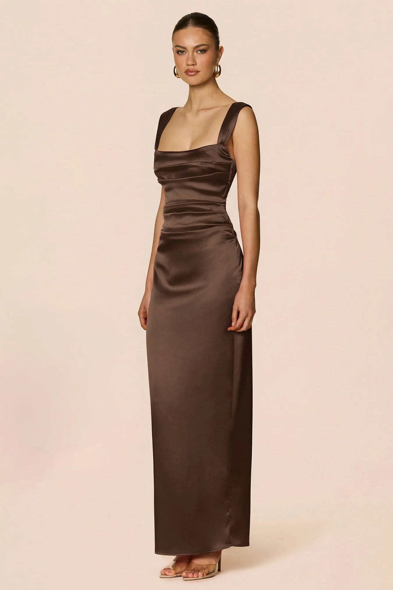 Dream gown, chocolate