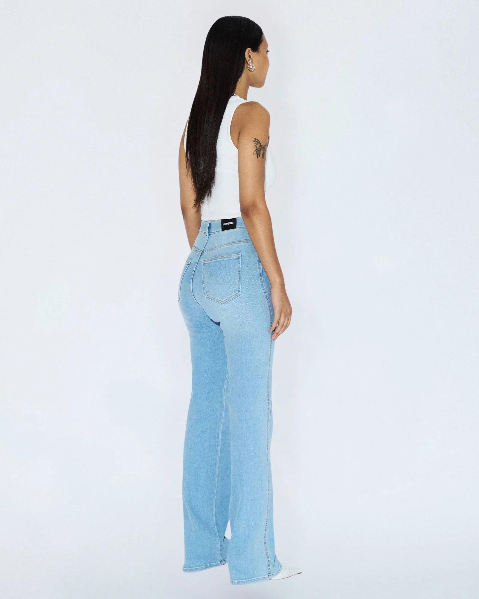 Moxy high straight jeans, cape pale shade