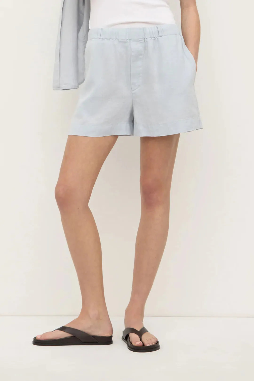 Everyday Linen short, cloud