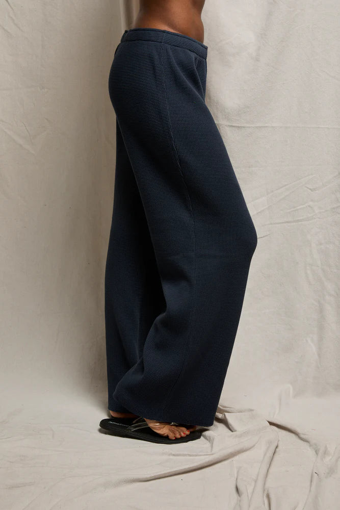 Shane waffle pants, navy