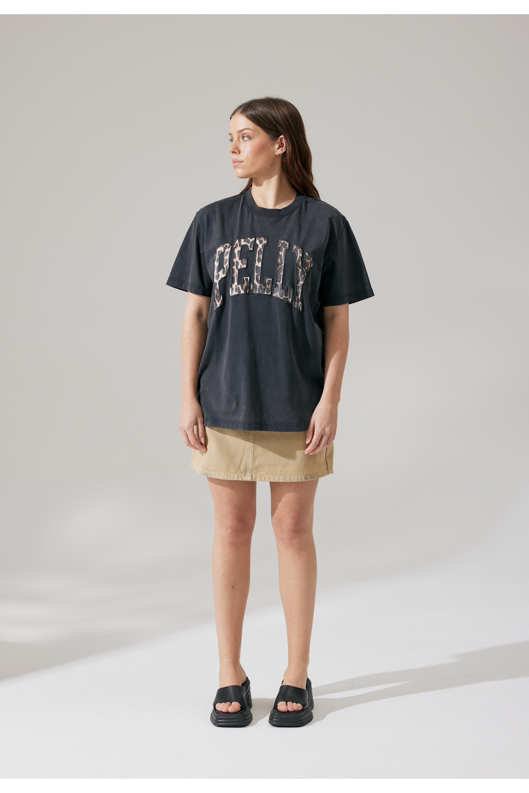 Leopard collegiate tee, vintage black