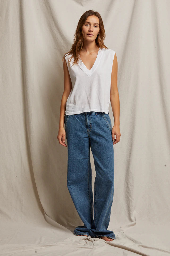 Margot sleeveless tee, white