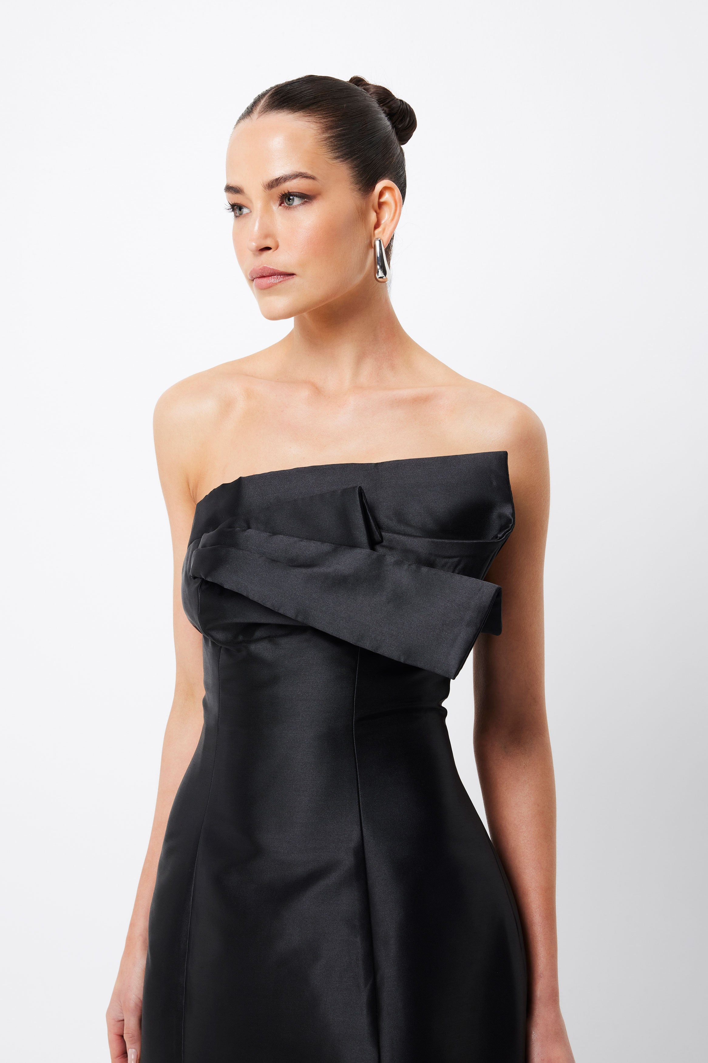 on rotation mini dress, black