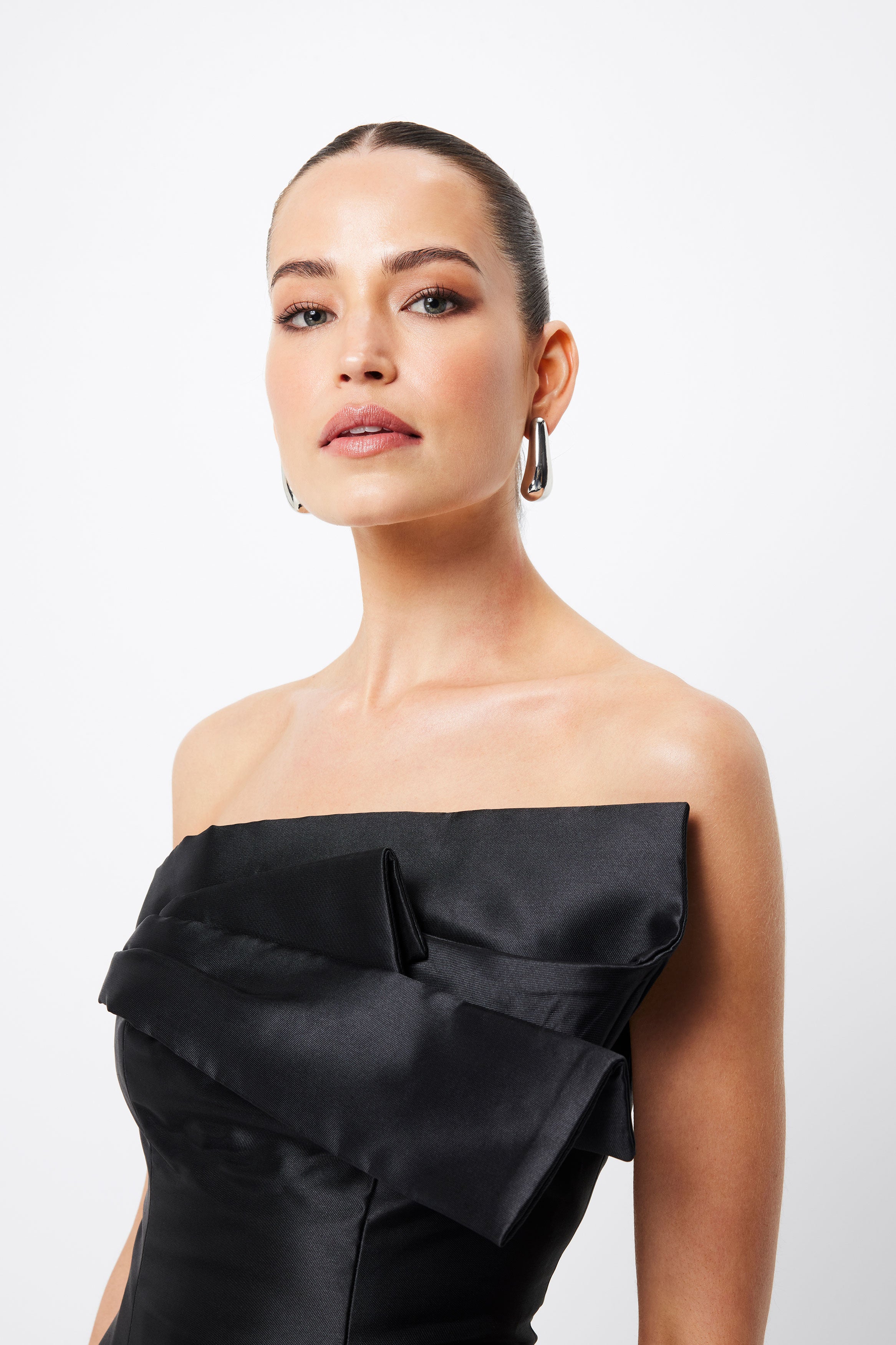 on rotation mini dress, black