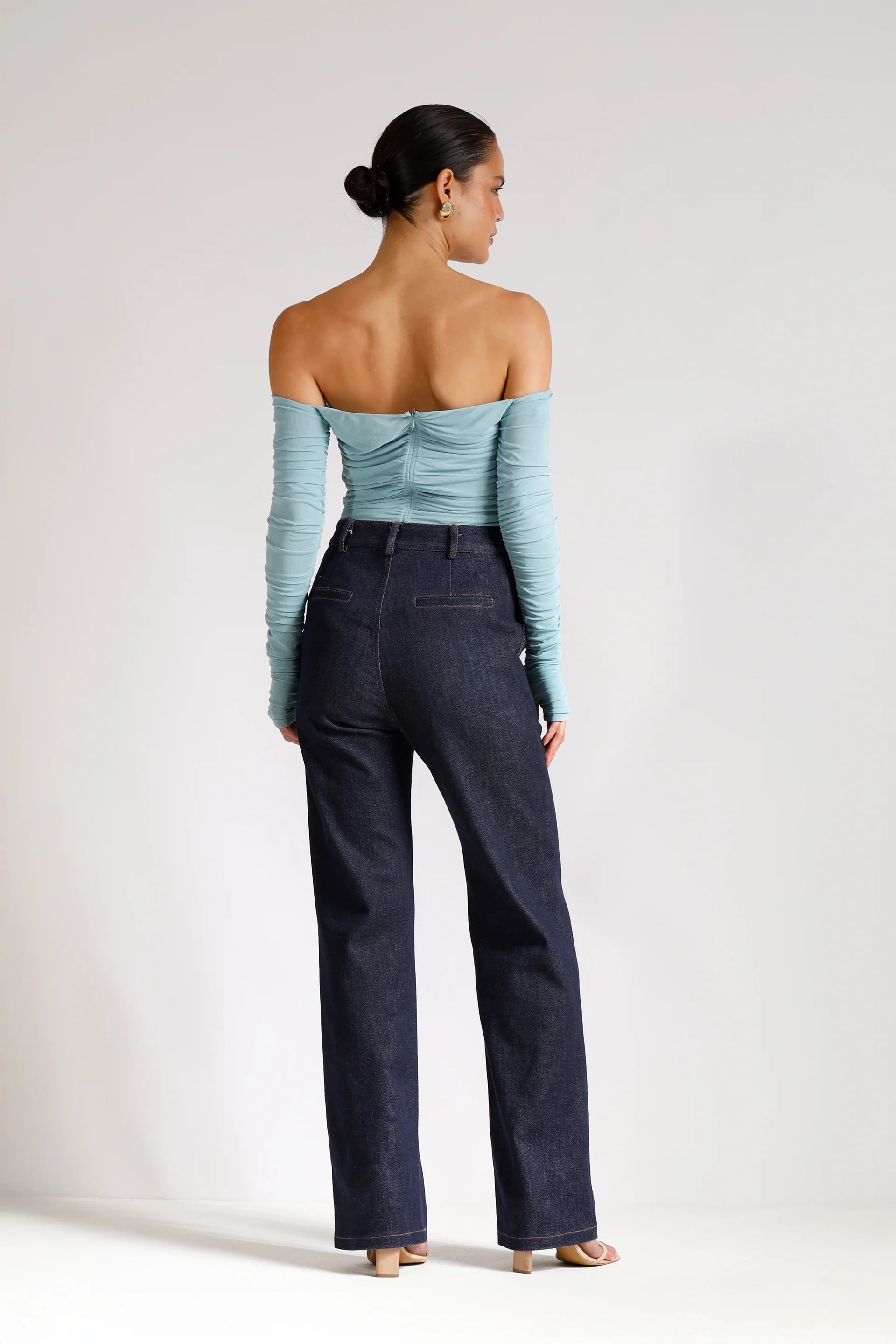 echo top, sky blue