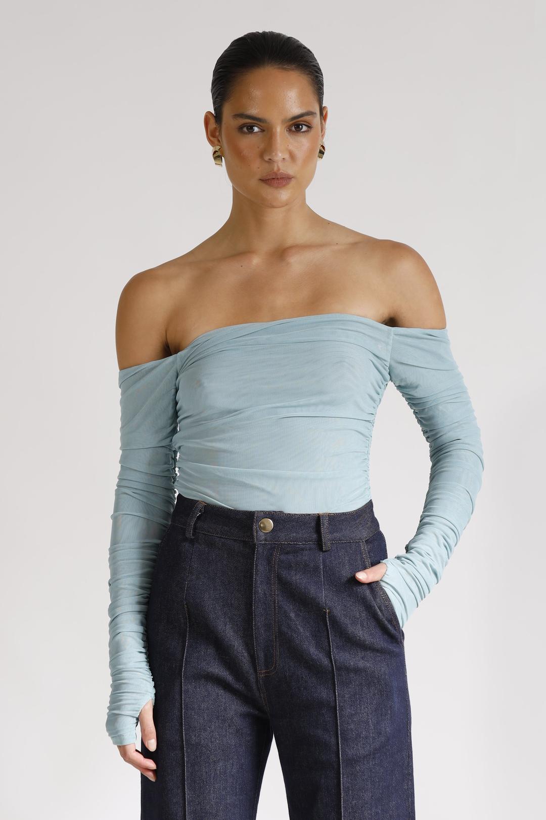 echo top, sky blue