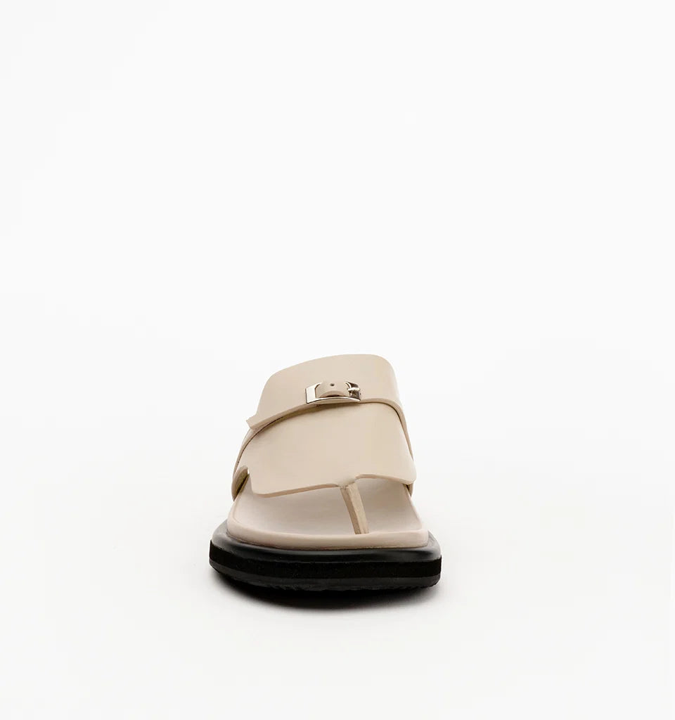 Parlez, bone leather