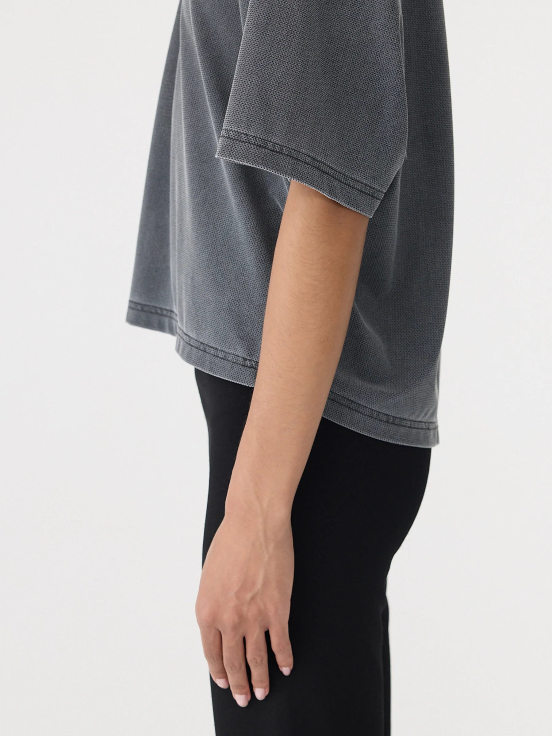 Mesh boxy seam detail tee, washed black