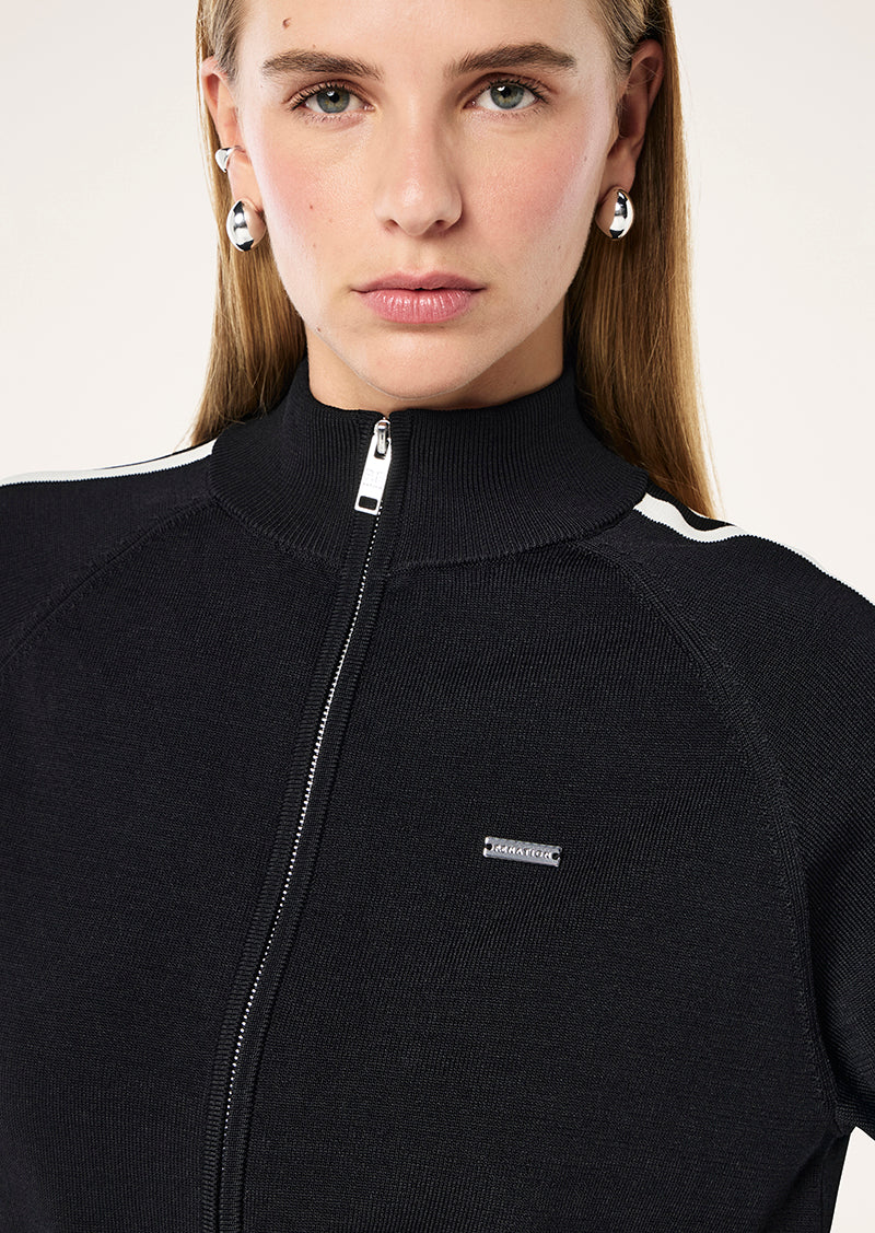 Retreat knit jacket, black/whisper white