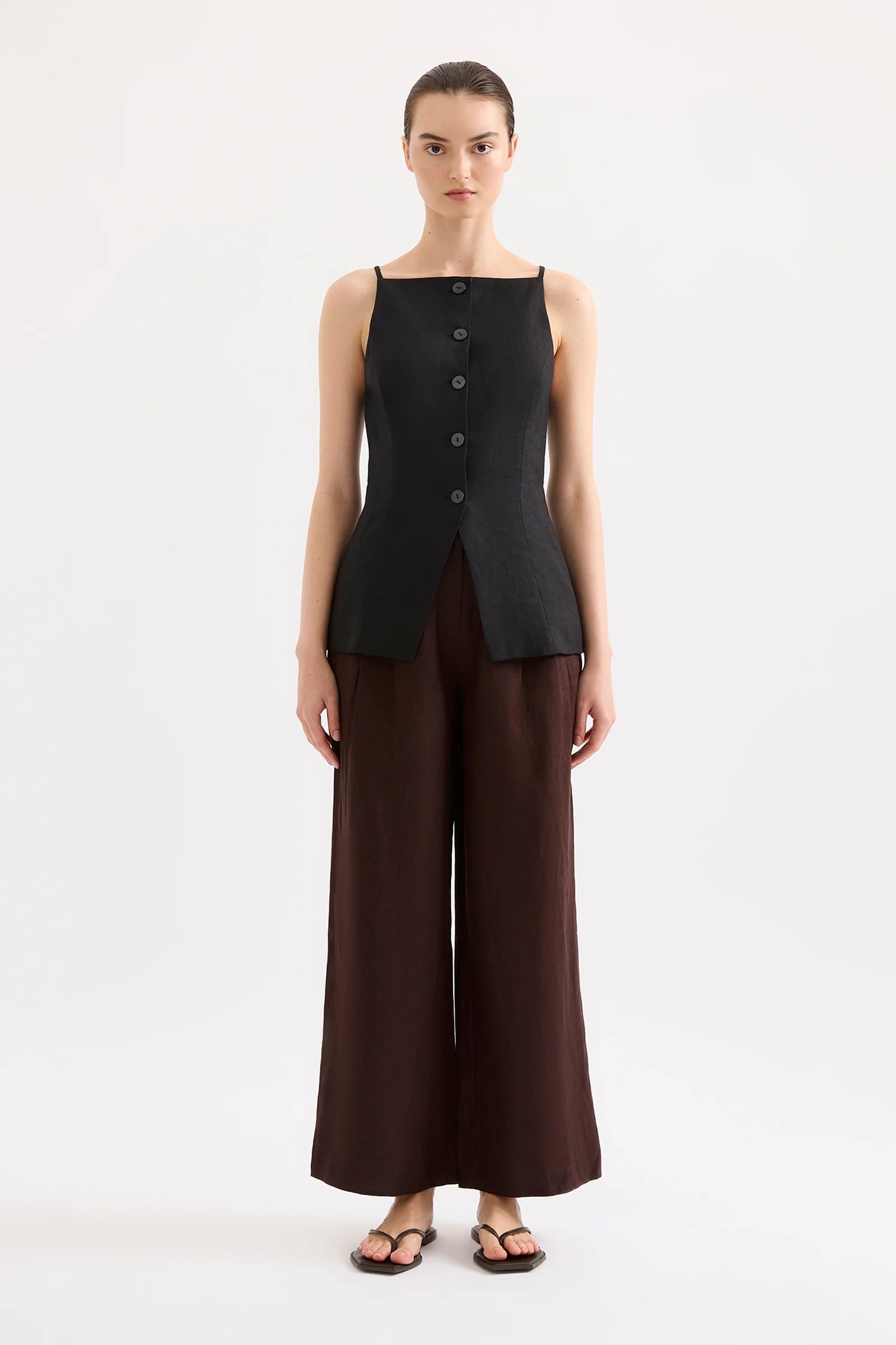 Lawrence linen vest, black