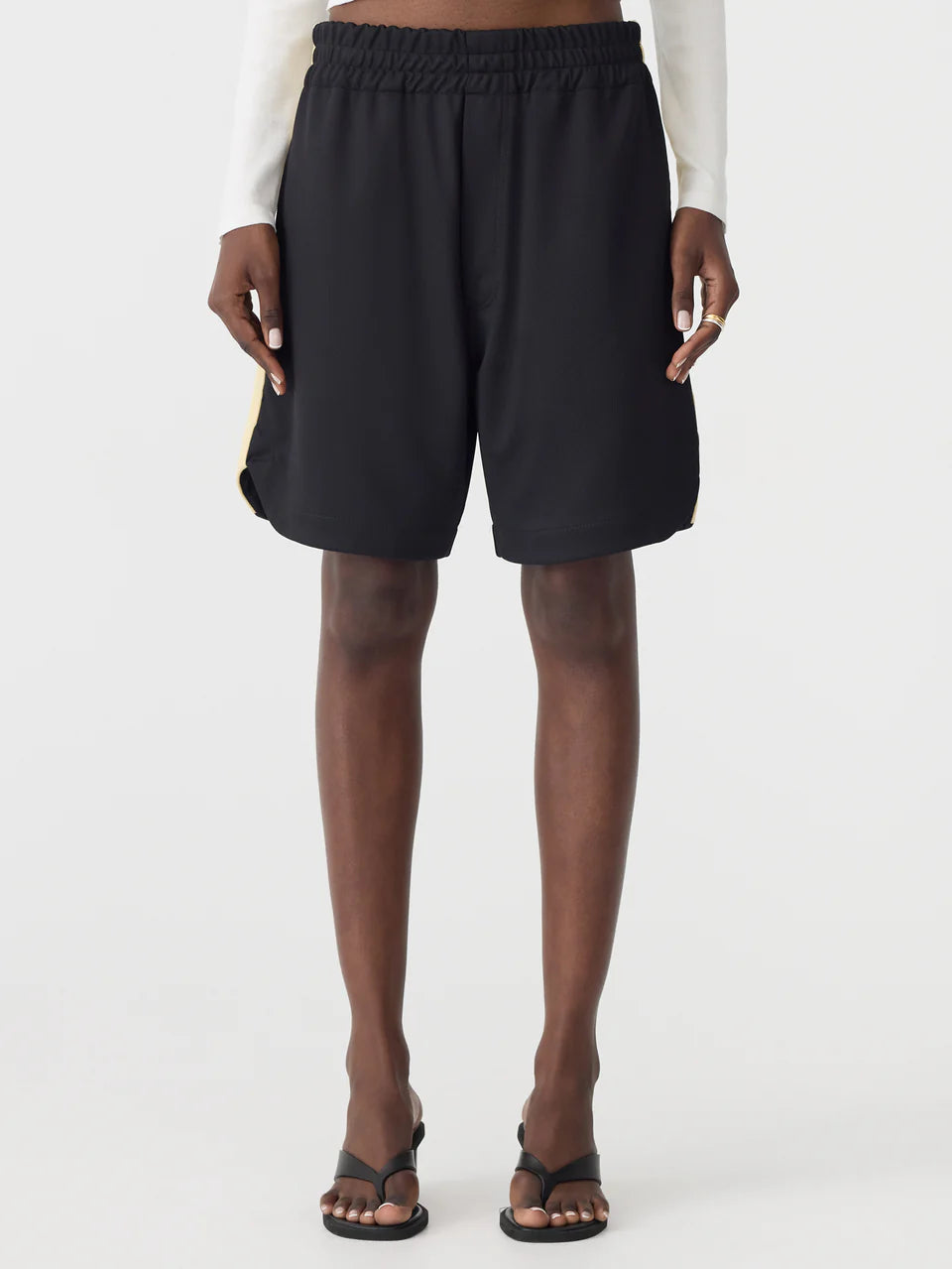 Pique basketball short, black/lemon glaze