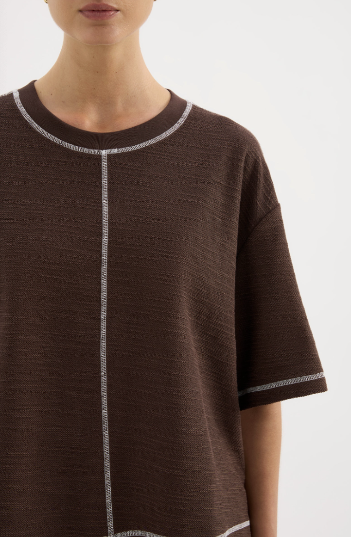 Sutton tee, chocolate