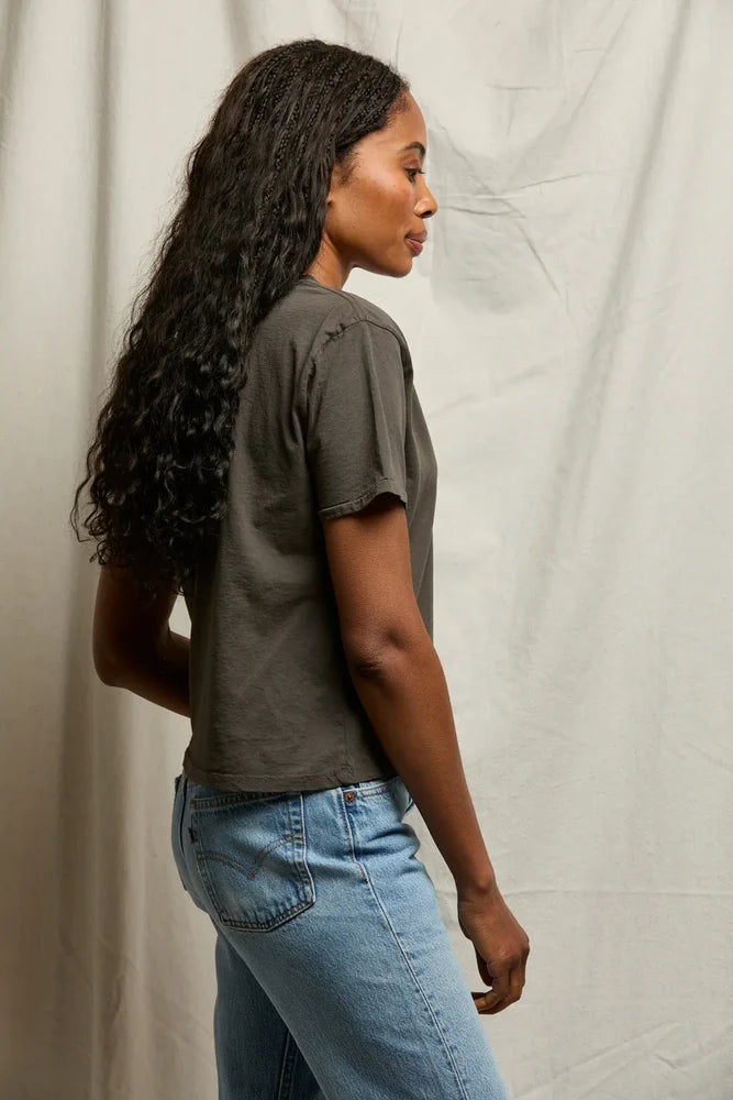 Beckett v neck tee, vintage black