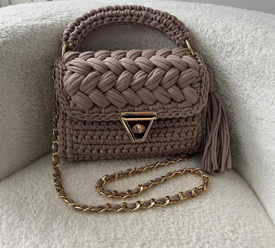 The cove crochet clutch, taupe