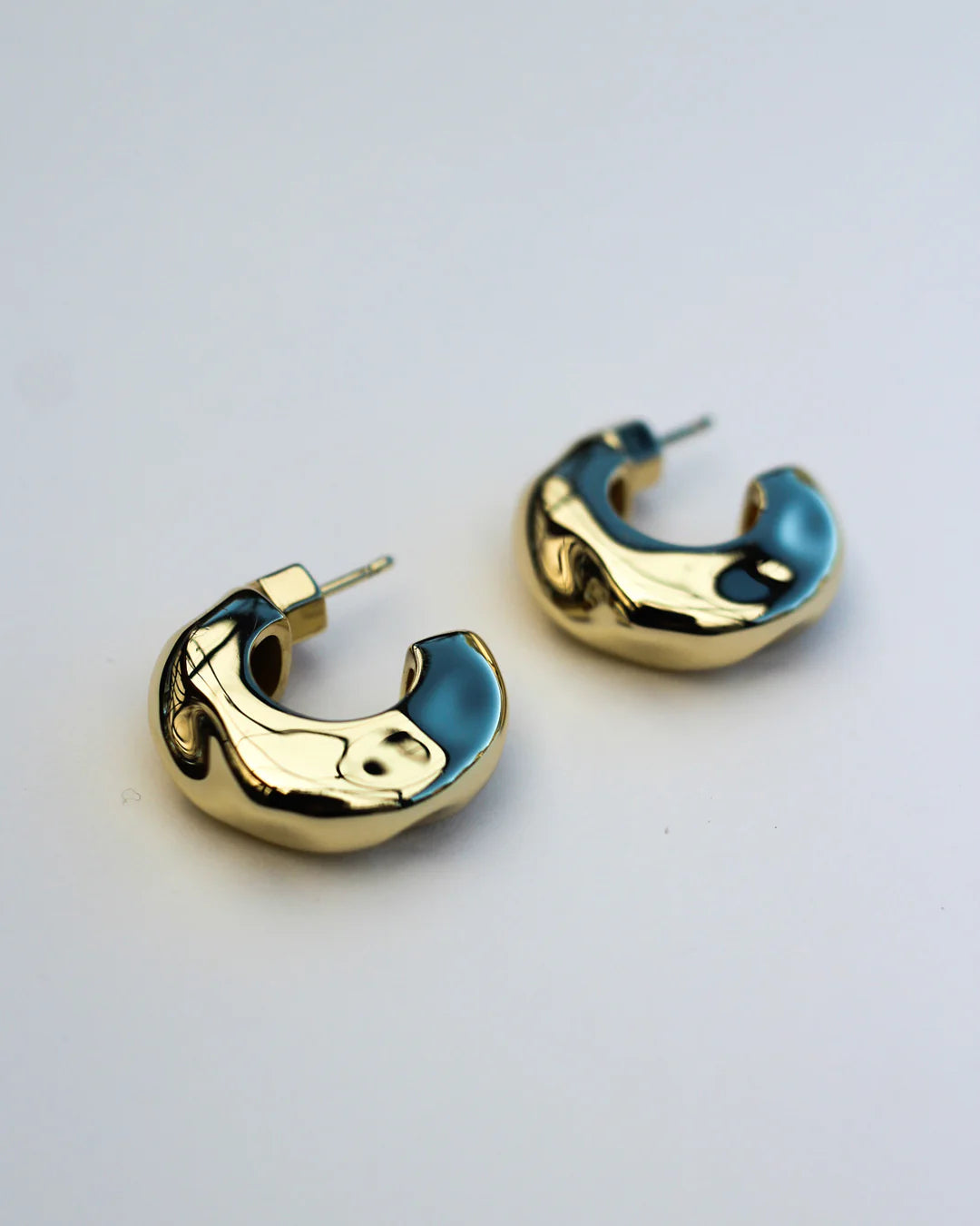 hammered chubby hoop, gold
