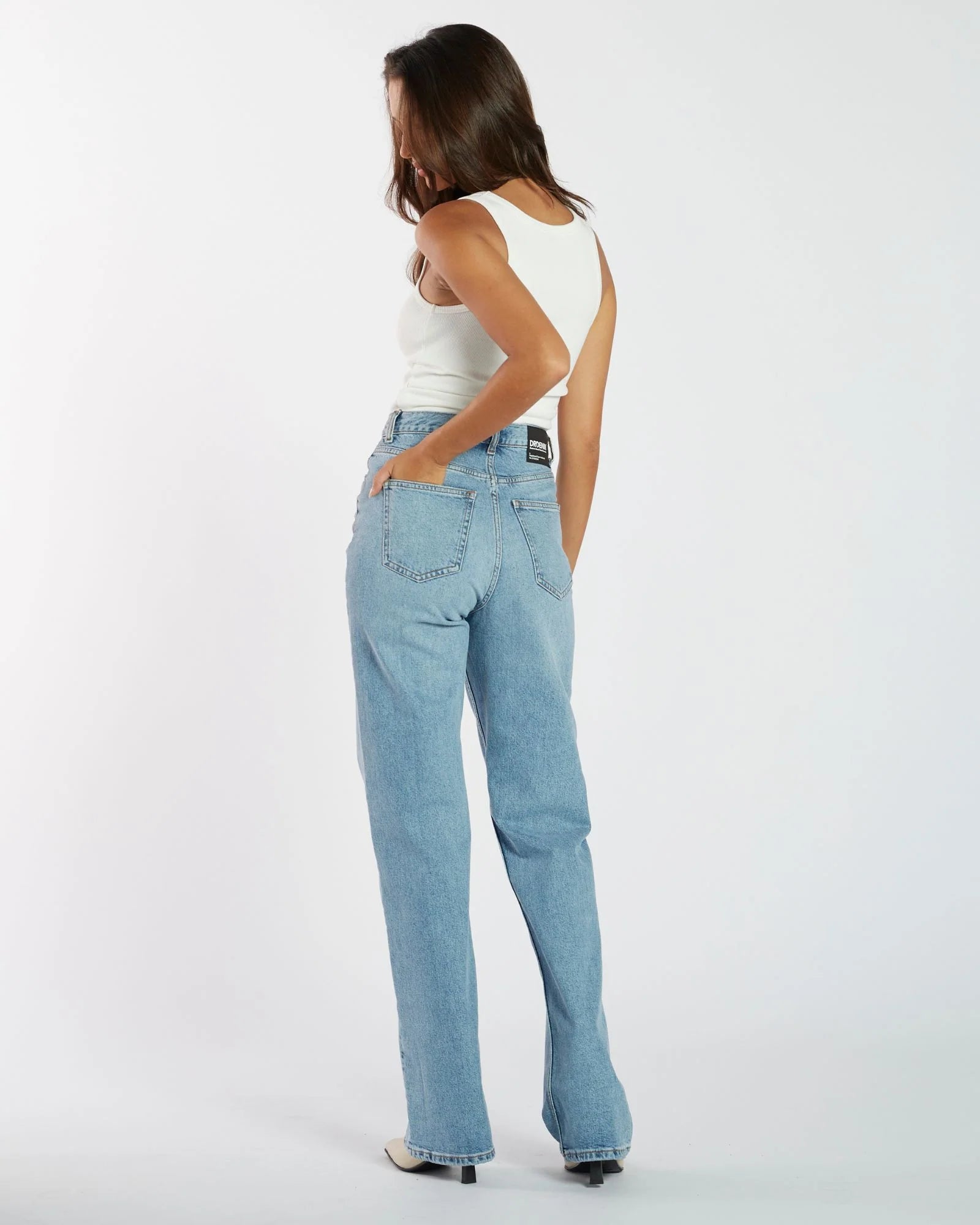Echo straight jeans, bay blue jay