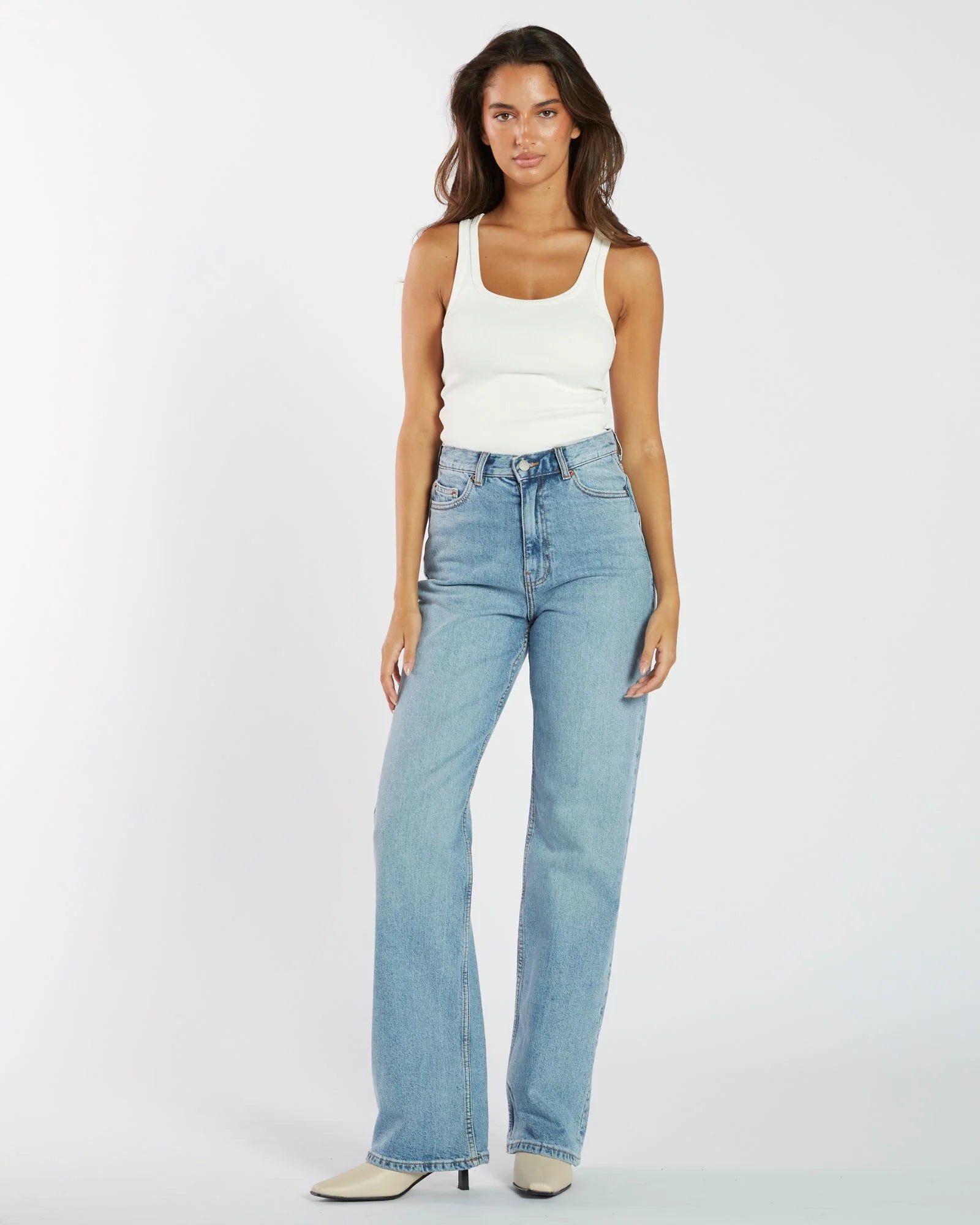 Echo straight jeans, bay blue jay
