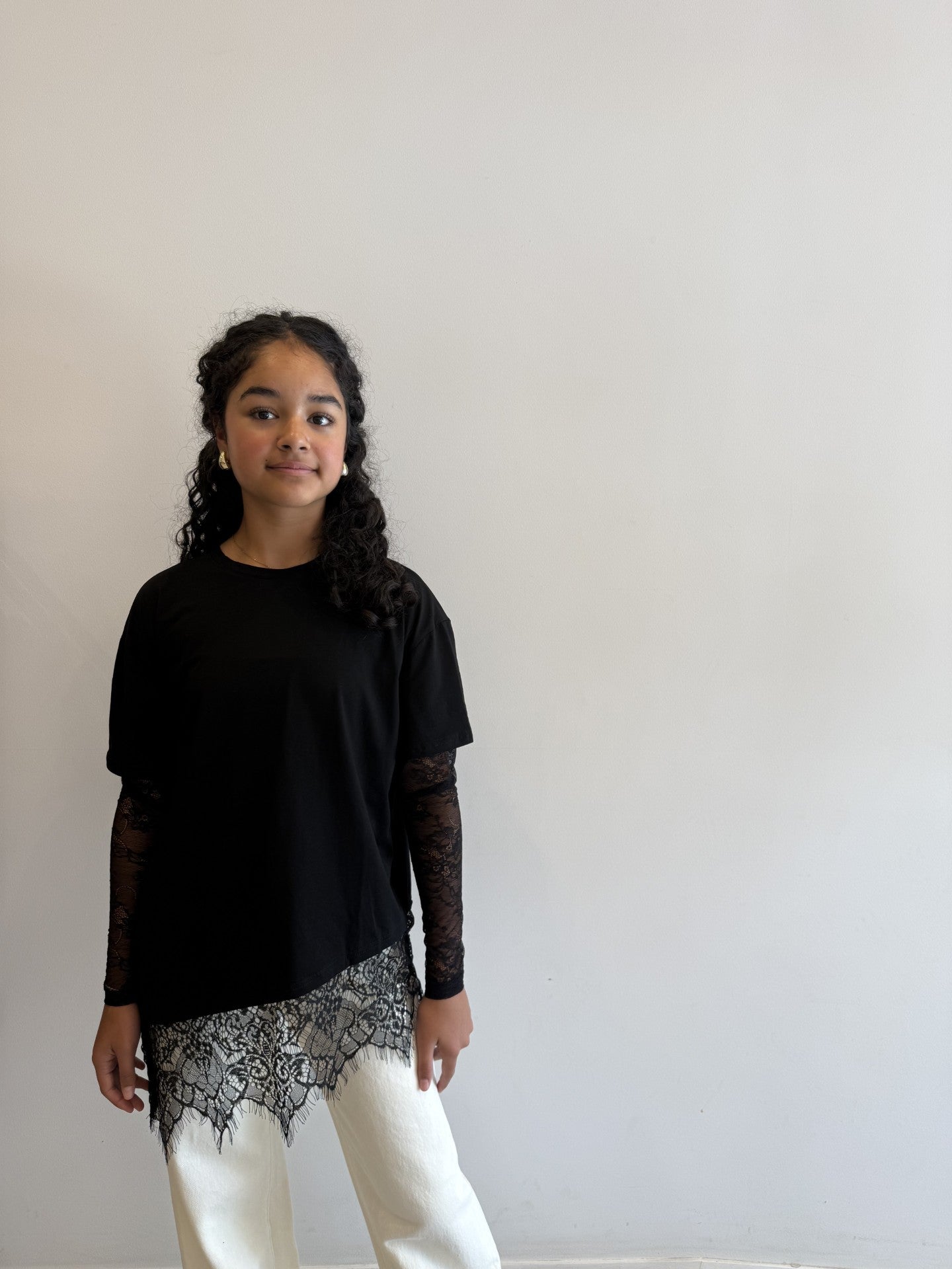 Lace sleeve tee, black