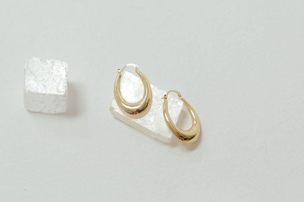 Dune hoop earrings, gold