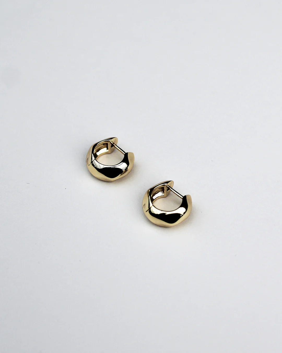 Hammered Huggies, gold