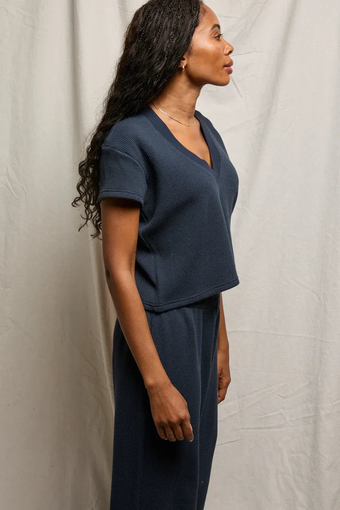 Jada waffle v neck tee, navy