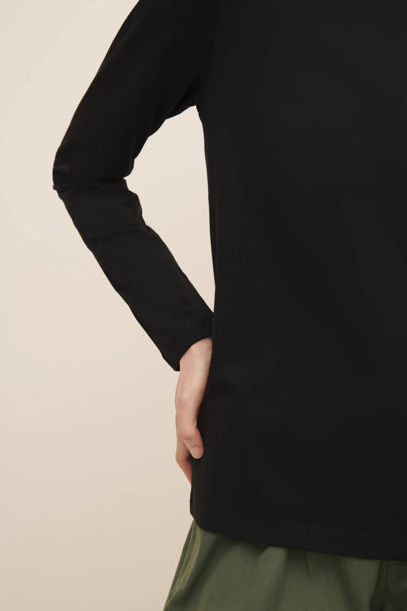 Long sleeve top, black