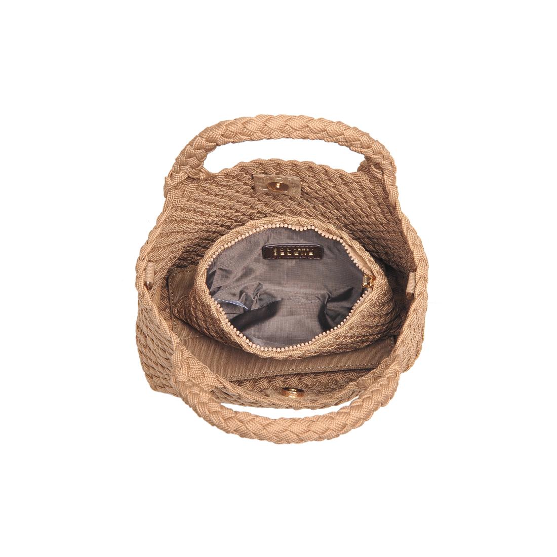 Sky's the limit - small sustainable, nude