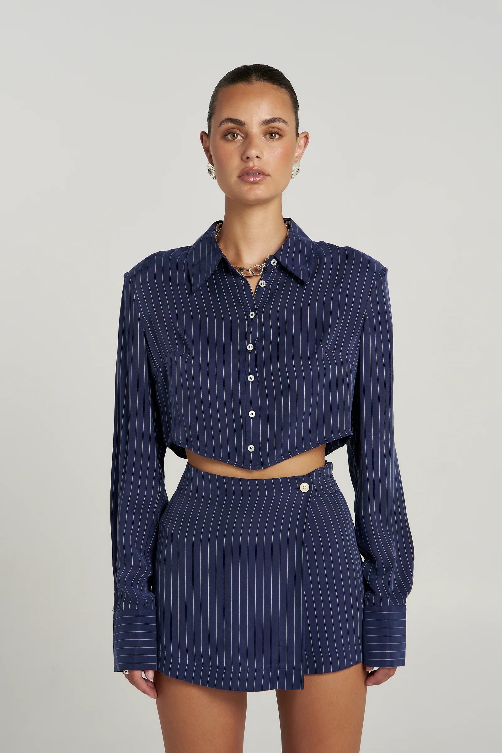 Asym skort, navy pinstripe