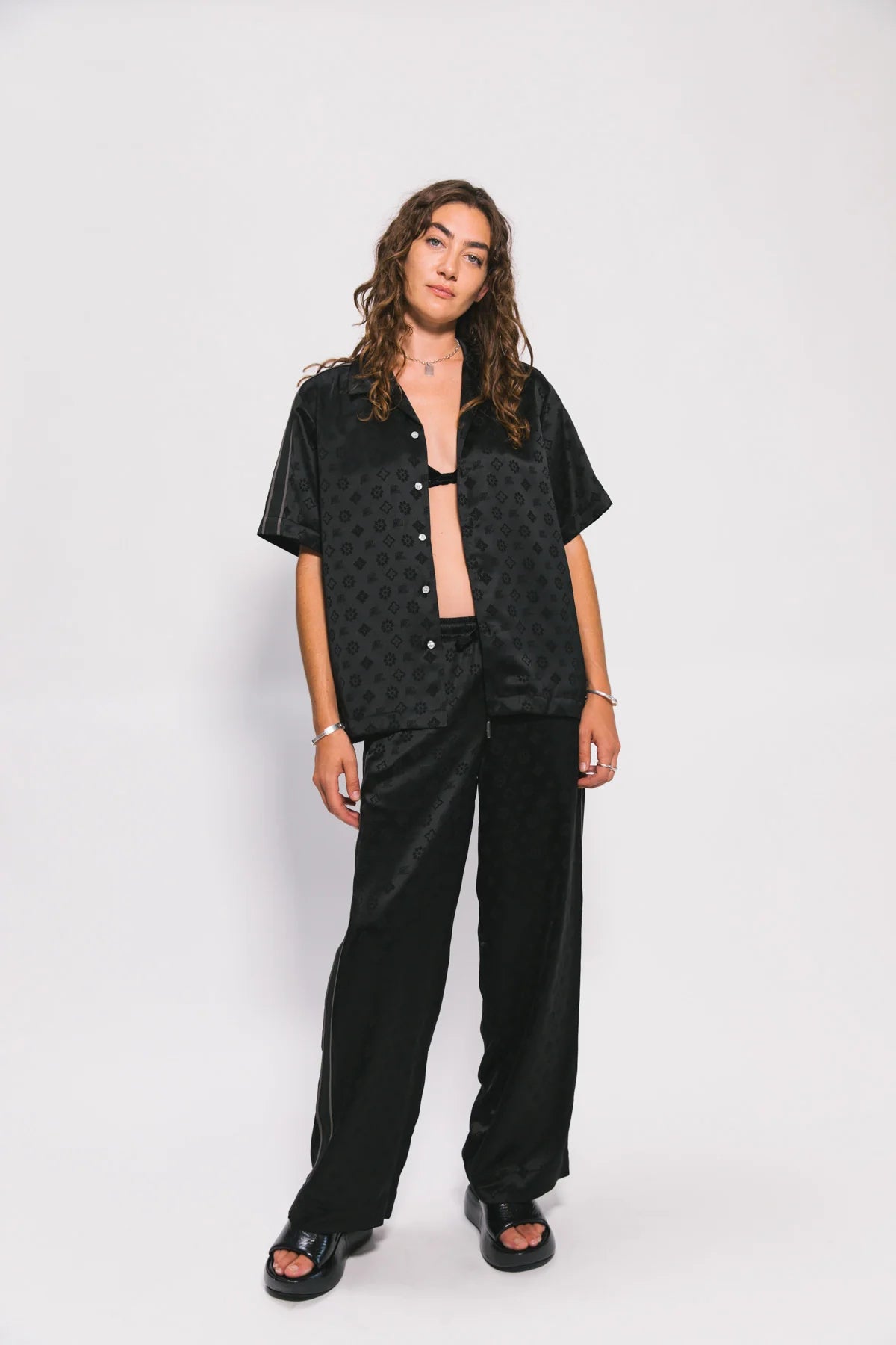 Black jacquard satin resort shirt