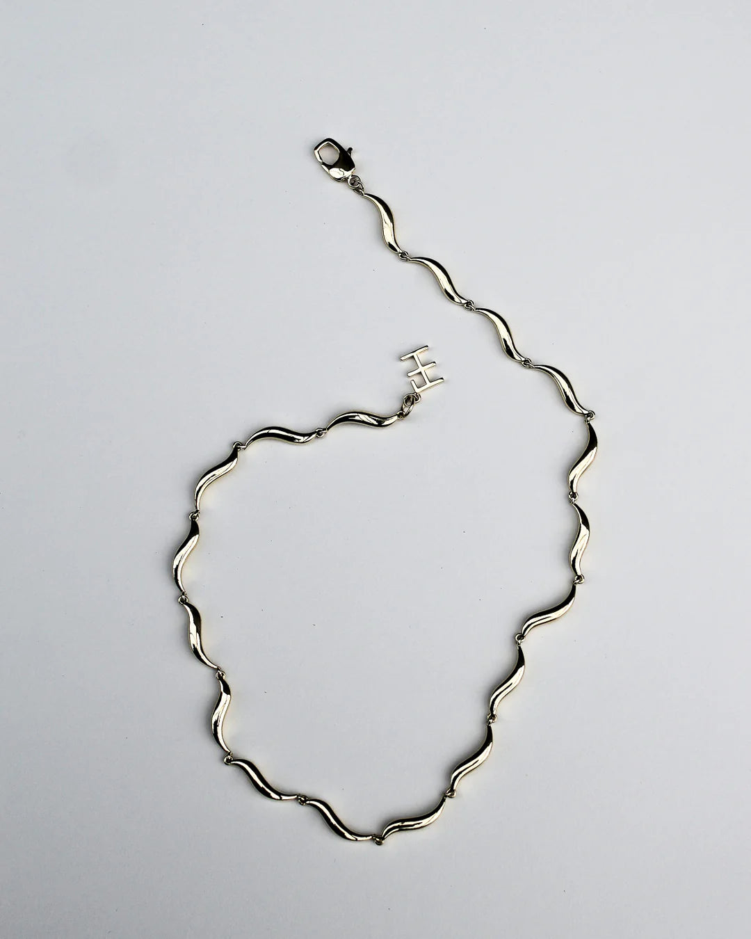 wave choker, gold