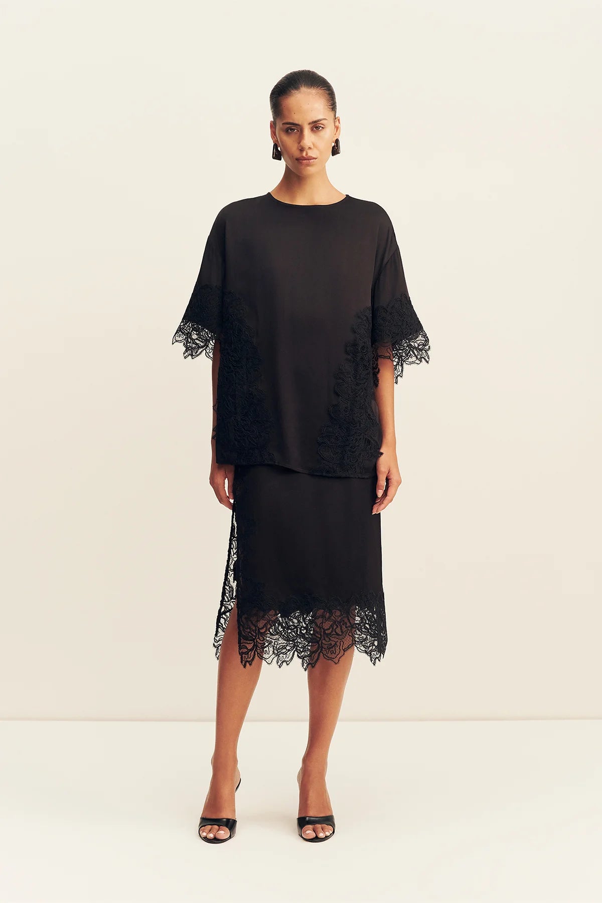 eniko lace t-shirt, black