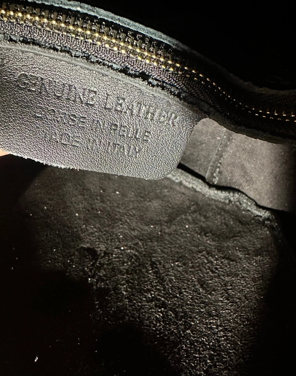 Laura premium leather shoulder bag