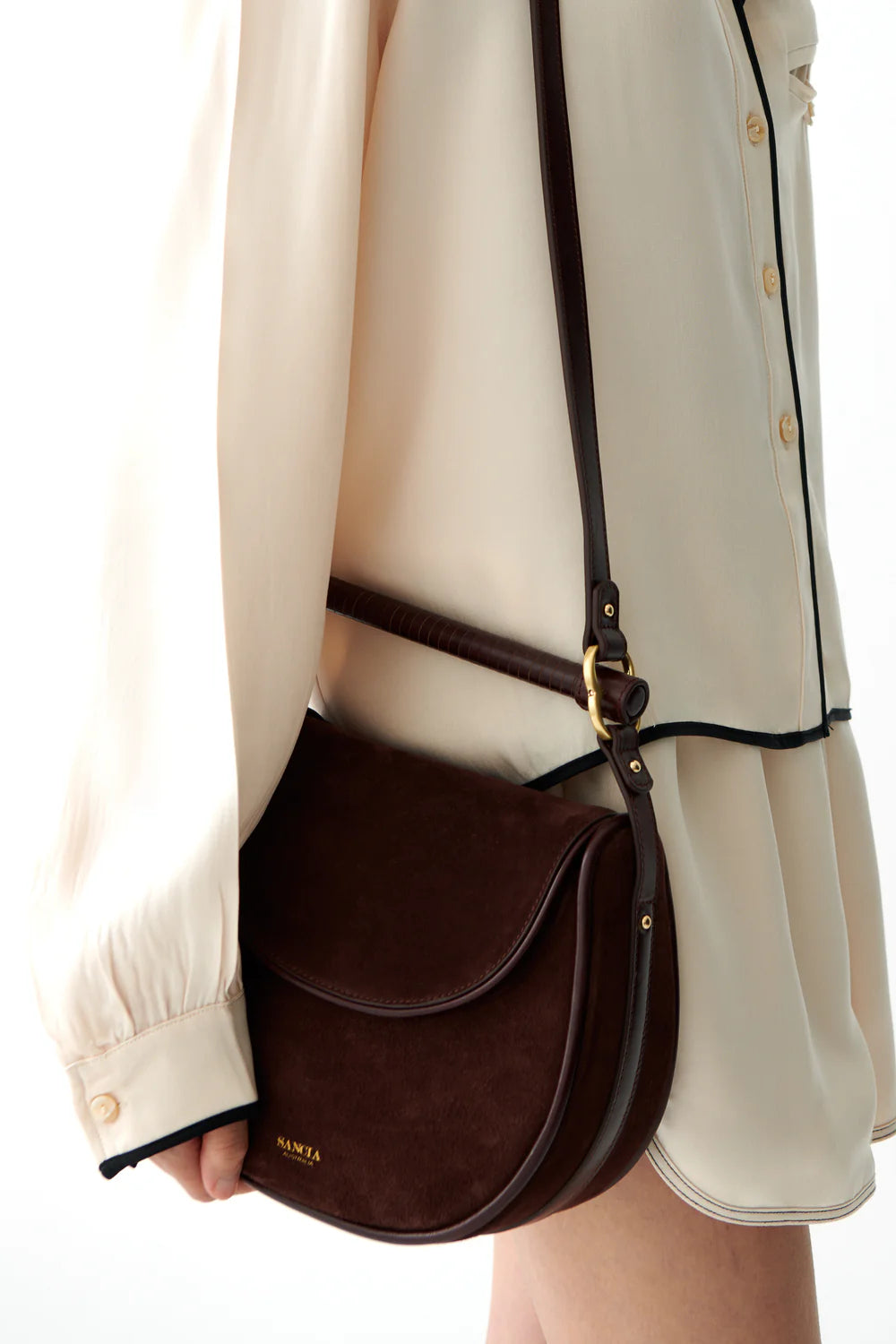 The babylon moderne, espresso suede