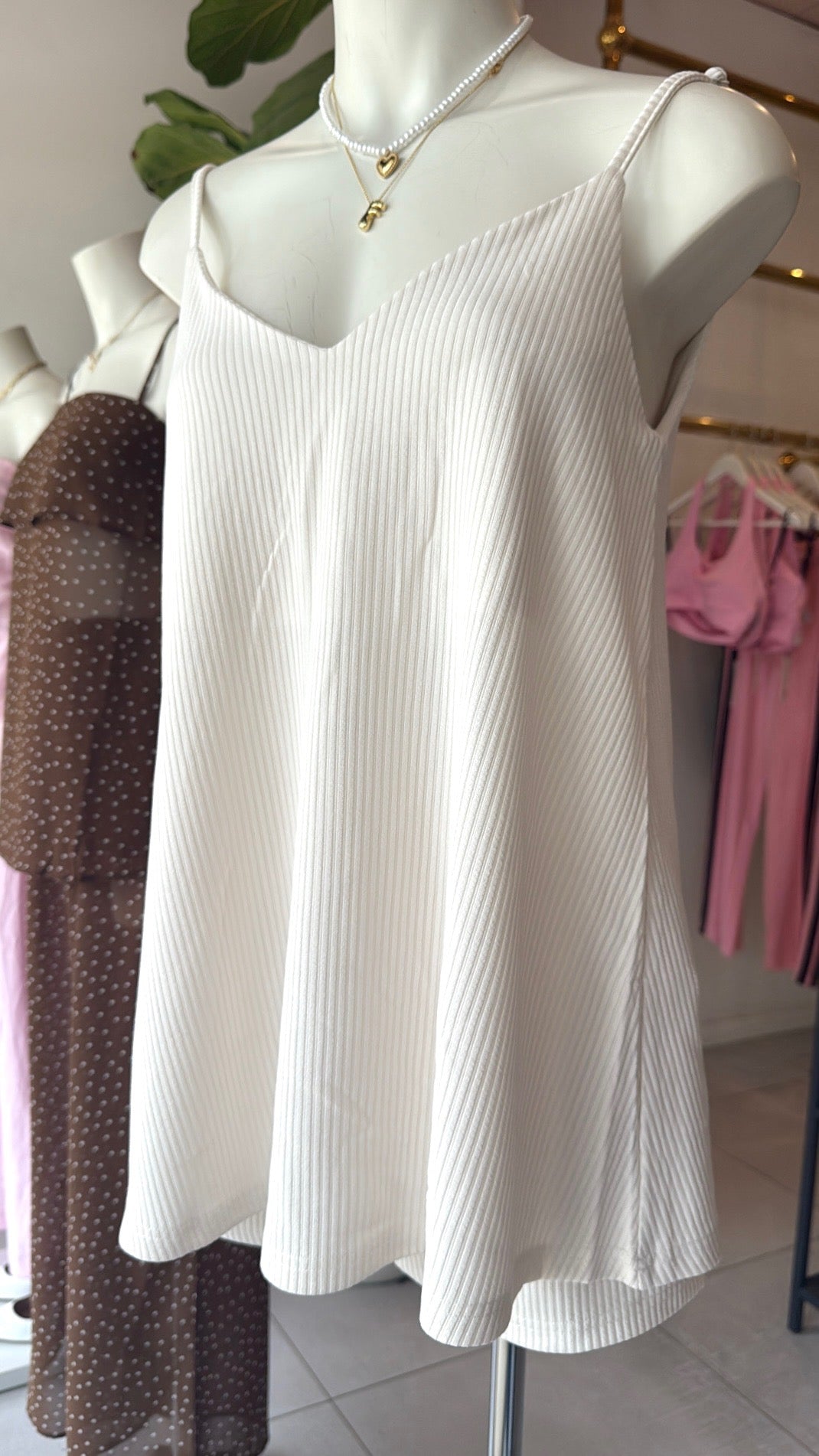 Knit singlet+ short set, cream