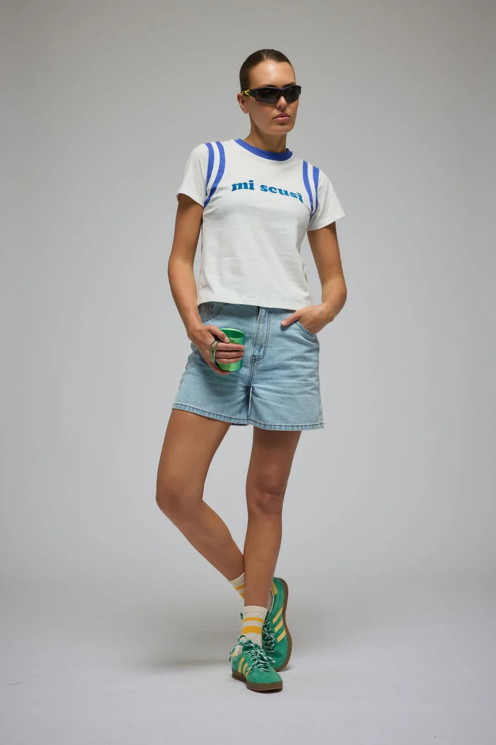 Mi scusi baby tee, warm white